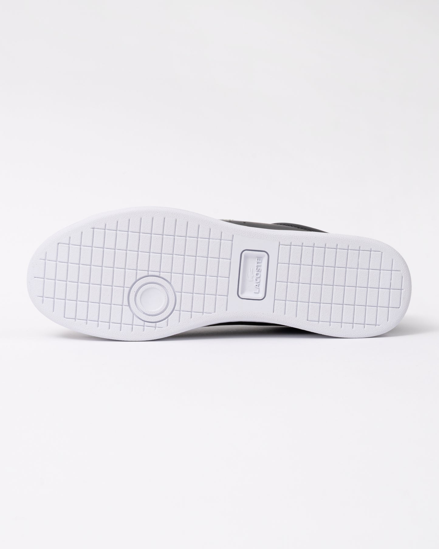 sole of Lacoste Carnaby Leather Mens Trainers in Black-White 312