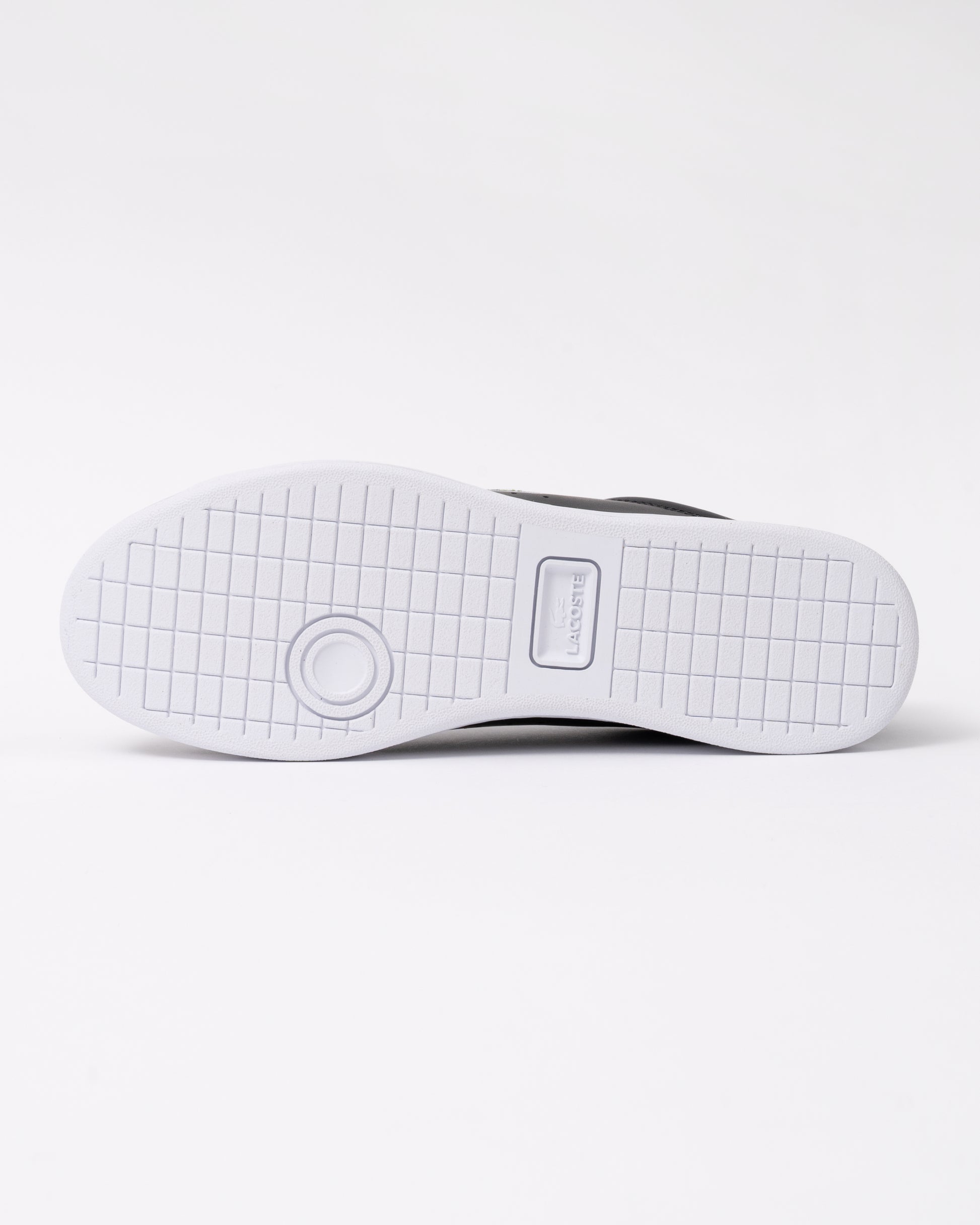 sole of Lacoste Carnaby Leather Mens Trainers in Black-White 312