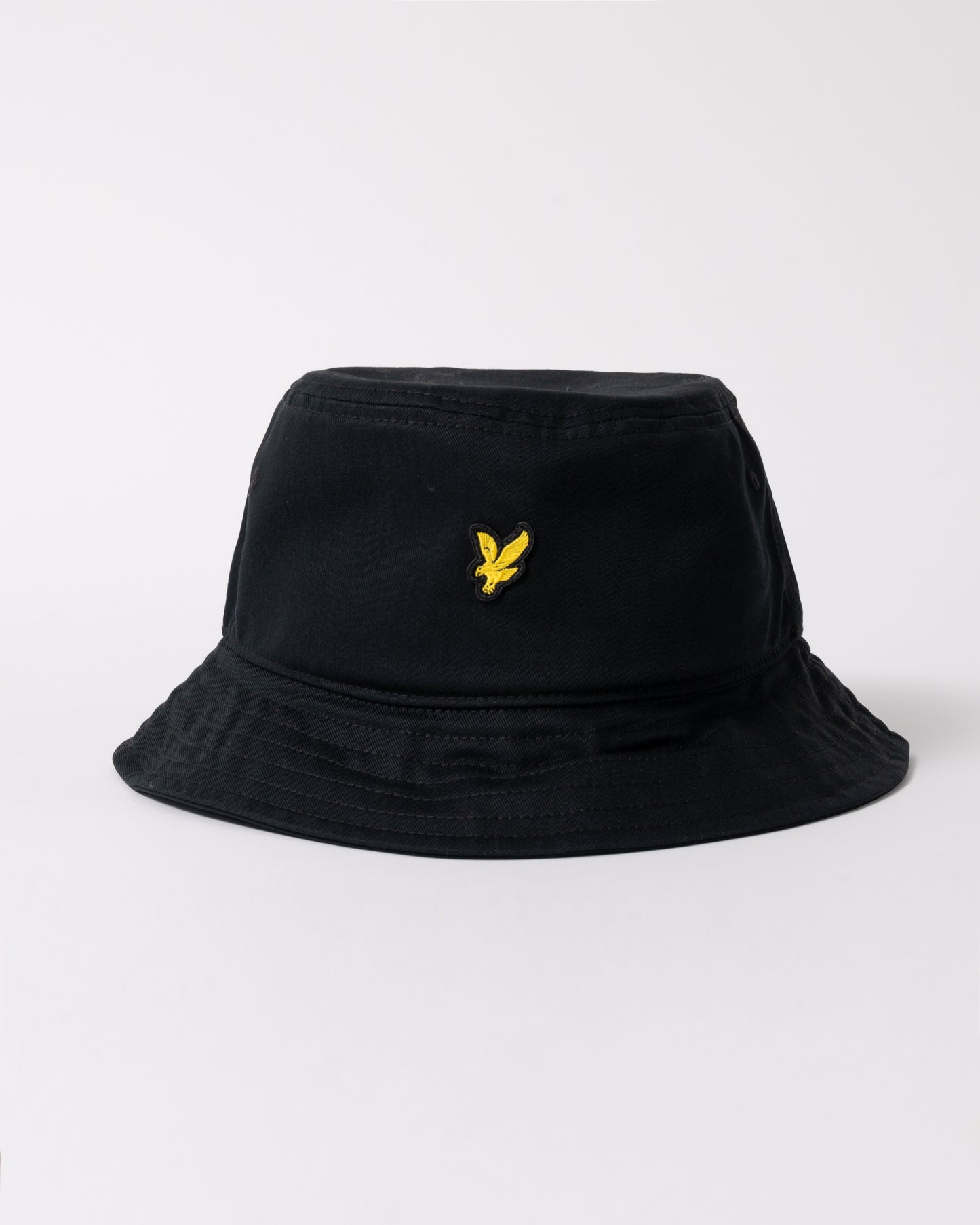 front of Lyle & Scott Bucket Hat in Z865 Jet Black