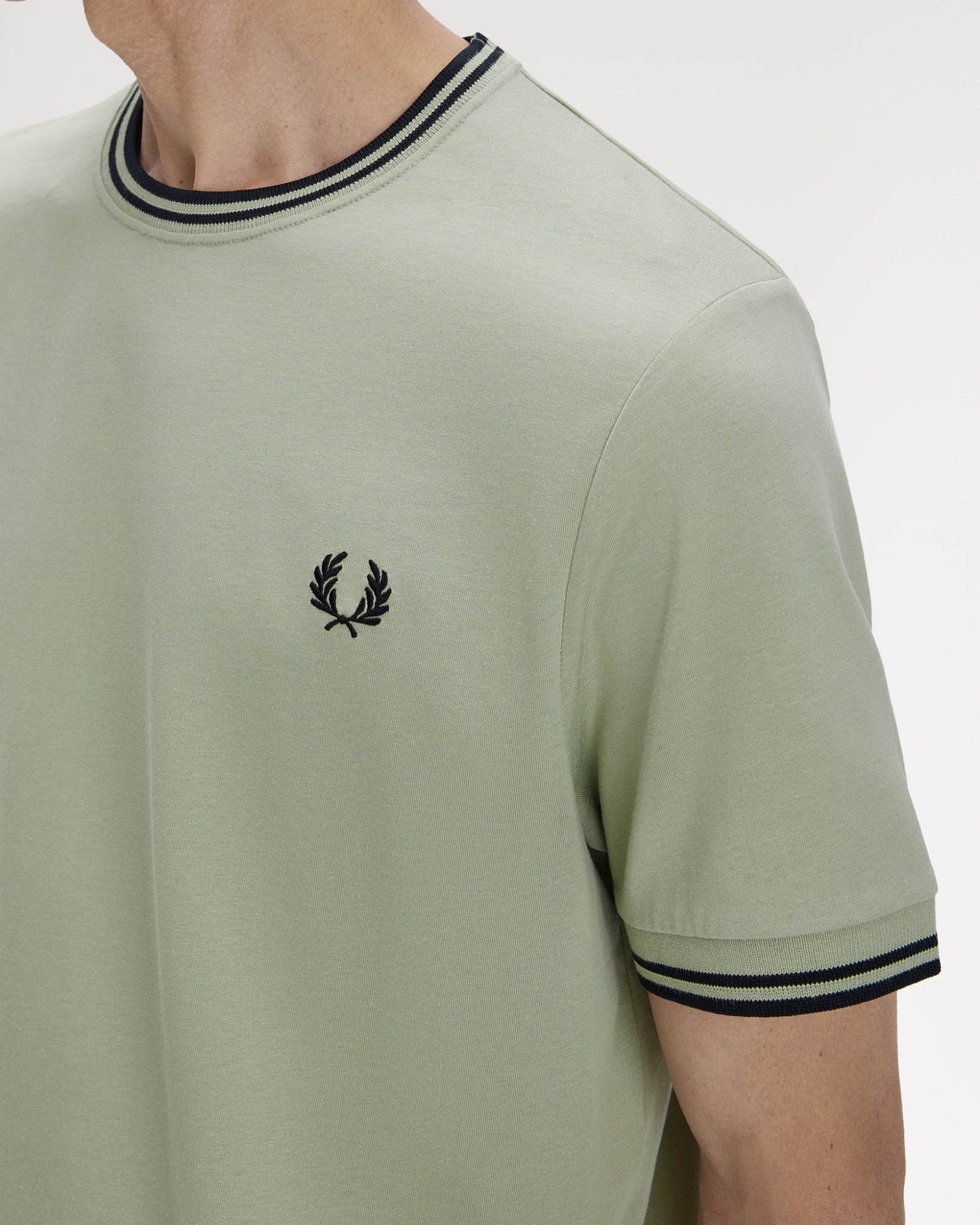 Fred Perry Mens Twin Tipped T-Shirt - Seagrass/Black S23