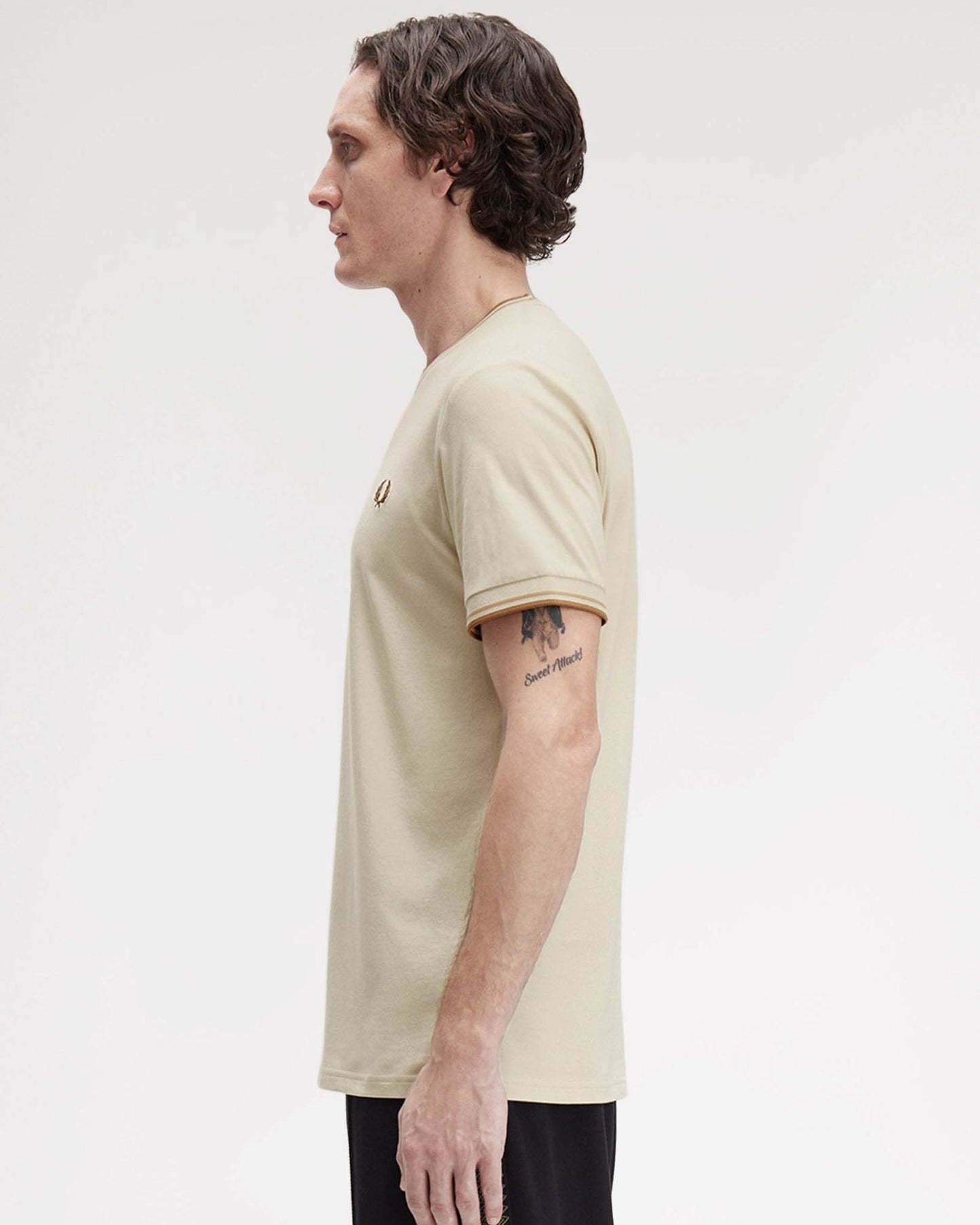 Fred Perry Mens Twin Tipped T-Shirt - Oatmeal/Warm Stone/Shaded Stone Z53