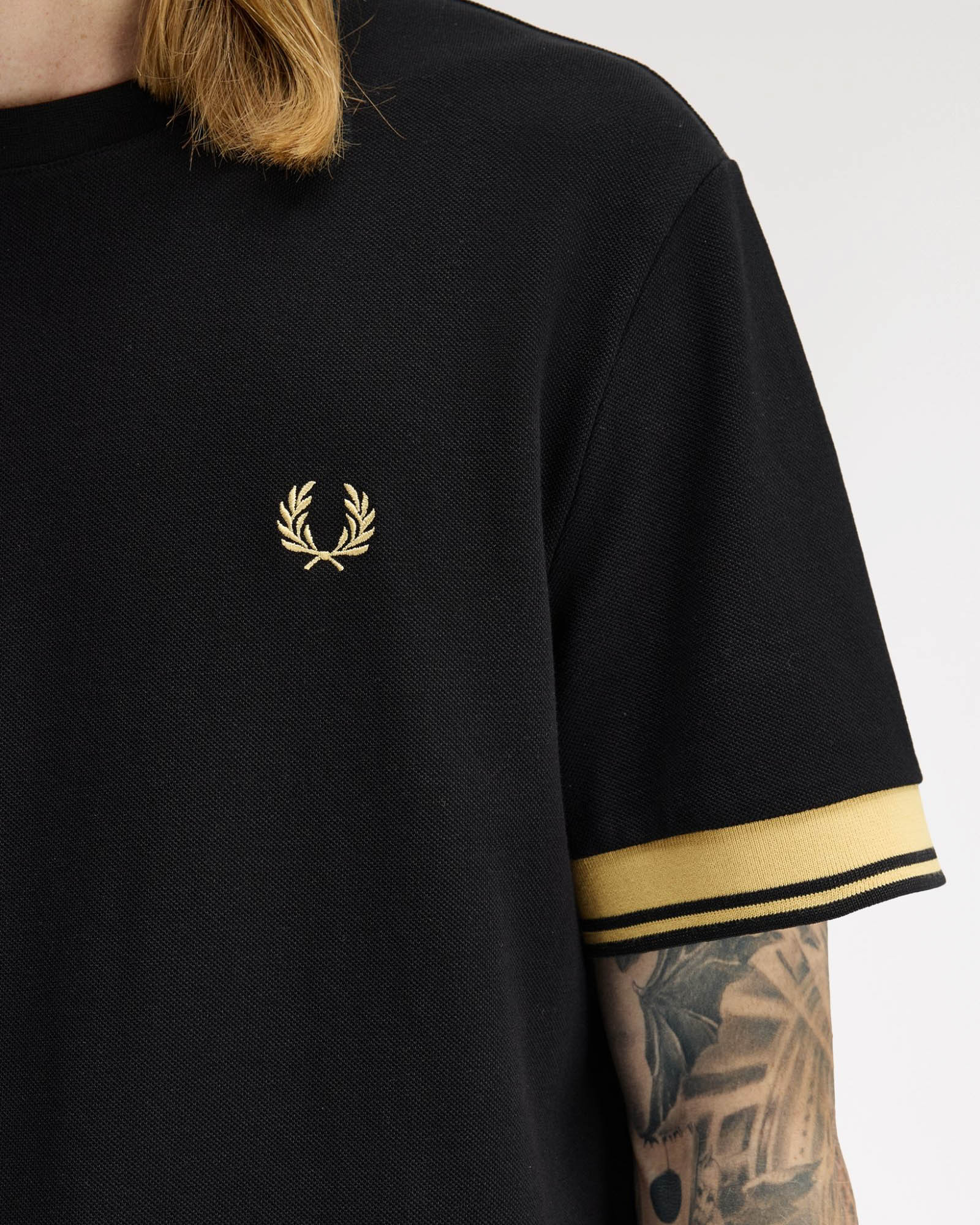 Fred Perry Mens Twin Tipped Cuff T-Shirt - Black/Champagne 90A | CHO | Designer Mens T-Shirts