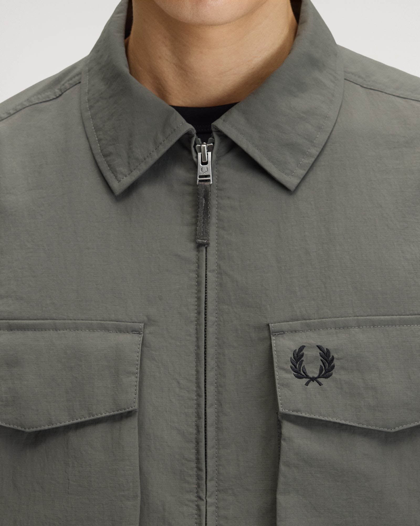 Fred Perry Mens Ripstop Pocket Overshirt - Field Green 638, front detail