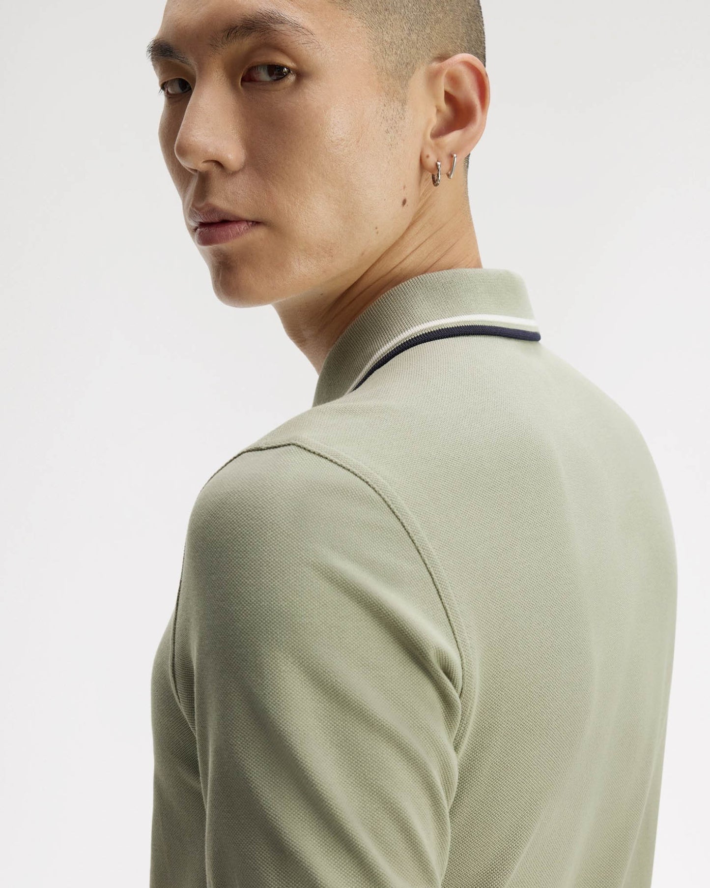 Fred Perry Mens Twin Tipped Signature Polo Shirt - Seagrass/Ecru/Dark Airforce 76C back detail
