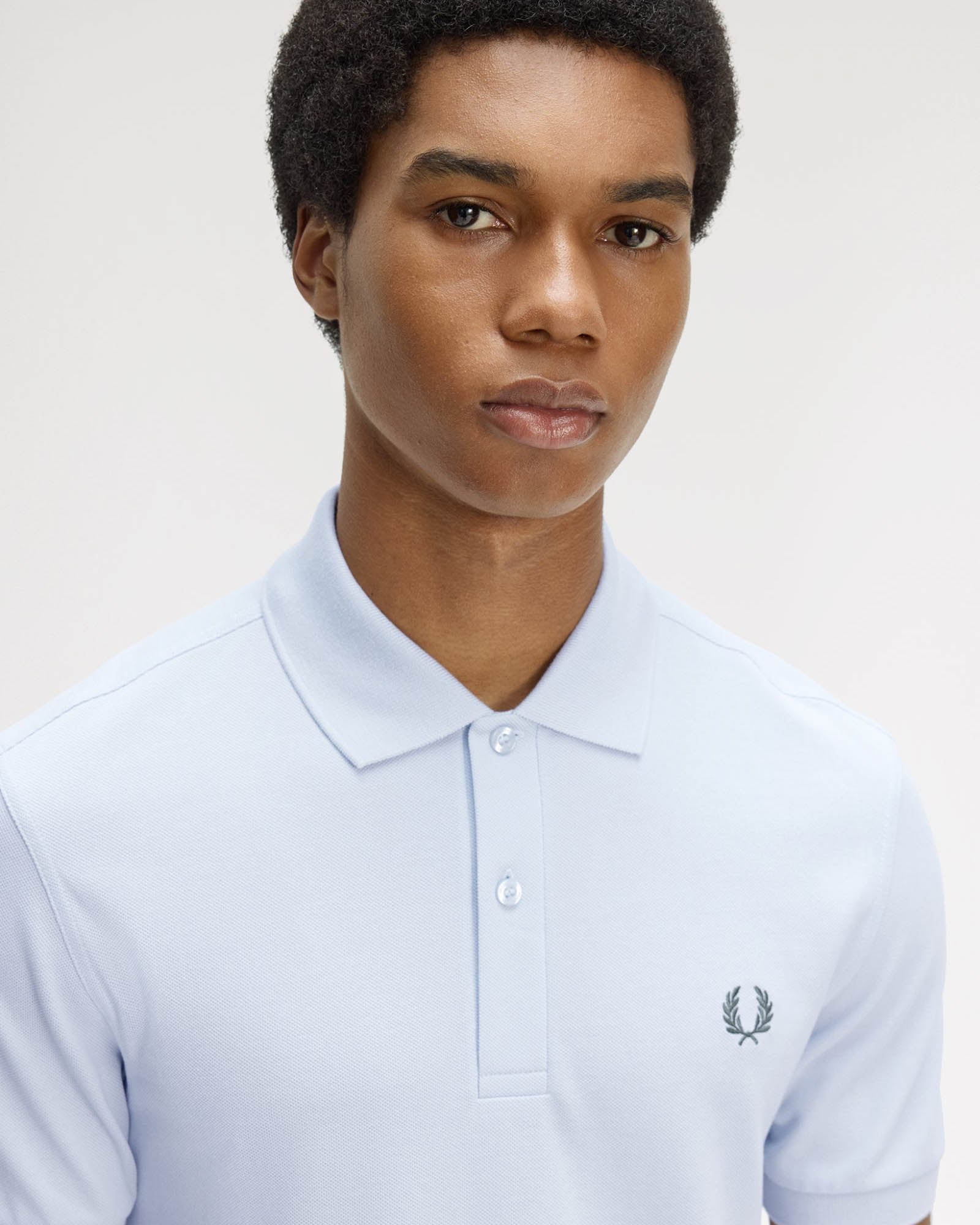 Fred Perry Mens Plain Signature Polo Shirt - Dusty Blue/Laurel Wreath Green 08C | CHO | Designer Mens Short Sleeve Polo Shirts