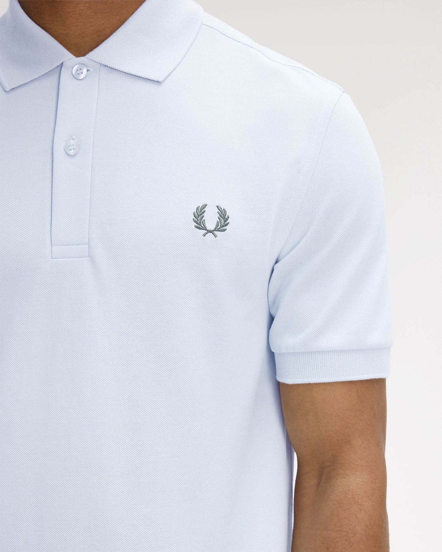 Fred Perry Mens Plain Signature Polo Shirt - Dusty Blue/Laurel Wreath Green 08C | CHO | Designer Mens Short Sleeve Polo Shirts