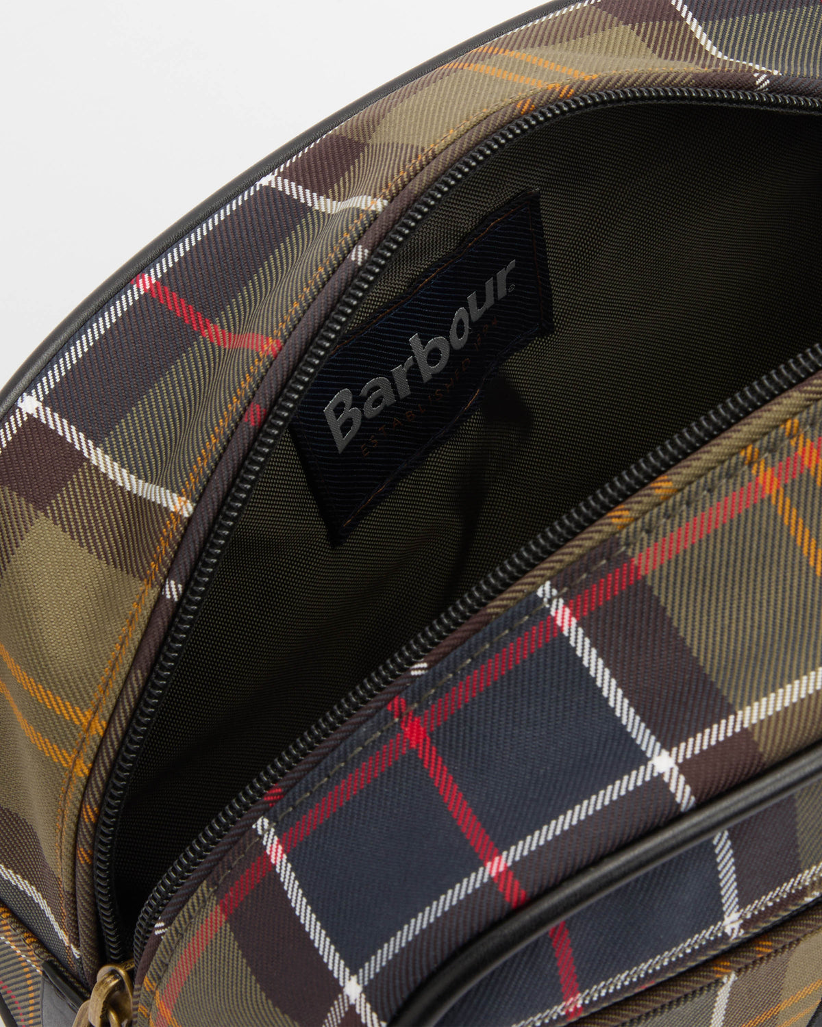 Barbour Tartan Mens Washbag - Classic/Beacon | CHO | Designer Mens Toiletry Bags