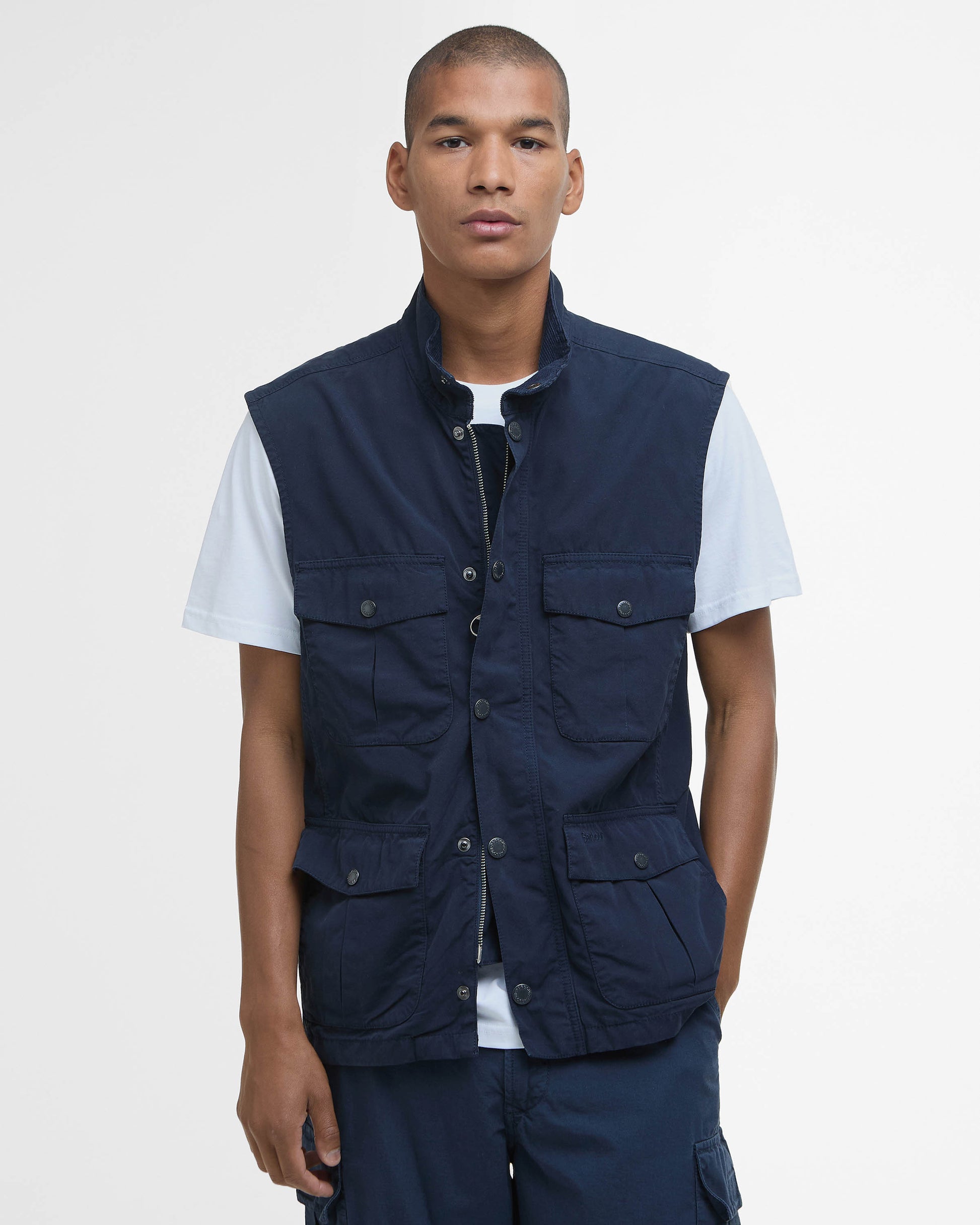 Barbour Corbridge Mens Casual Gilet - Navy | CHO | Designer Mens Gilets - Navy - M - 5020985723287