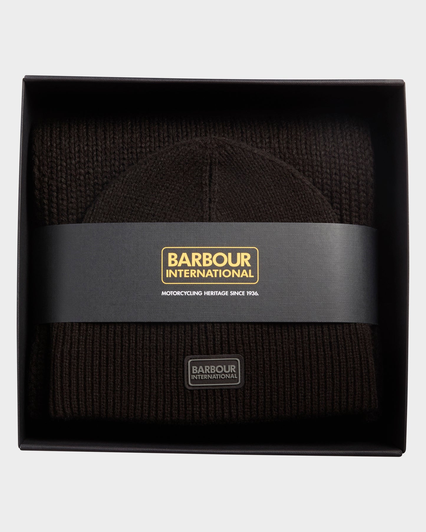 Barbour International Sweeper Legacy Mens Beanie & Scarf Gift Set - Black/Black | CHO | Designer Mens Gift Sets
