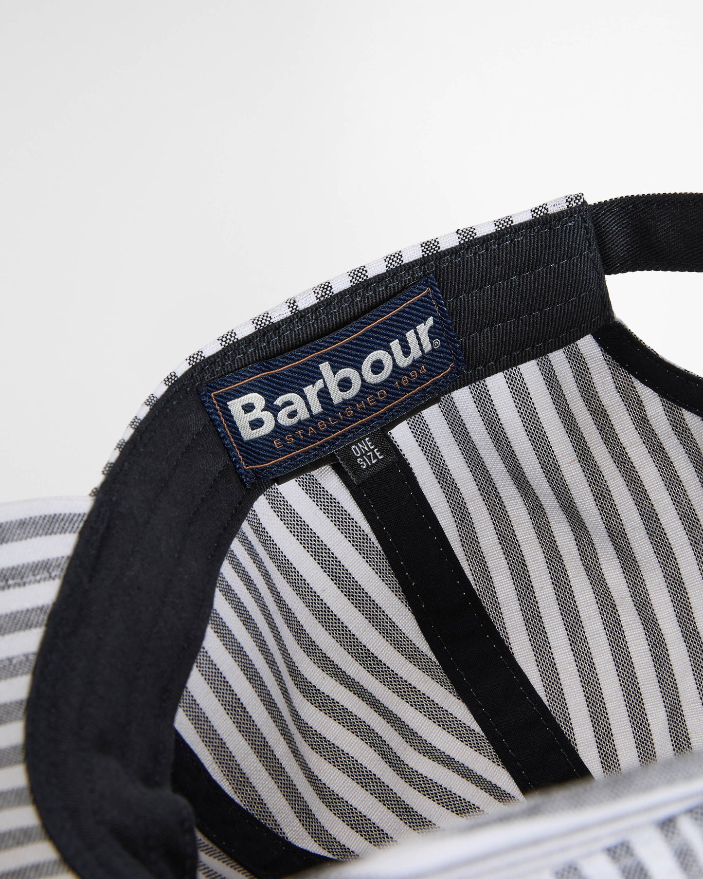 Barbour Cresswell Mens Cap - Navy | CHO | Designer Mens Caps