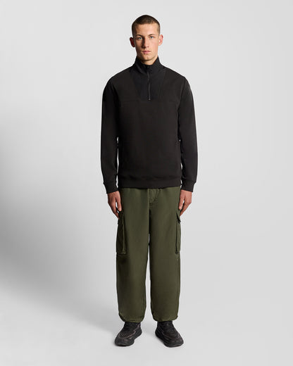 Lyle & Scott Panelled Hybrid Quarter Zip - X002 Black Ice