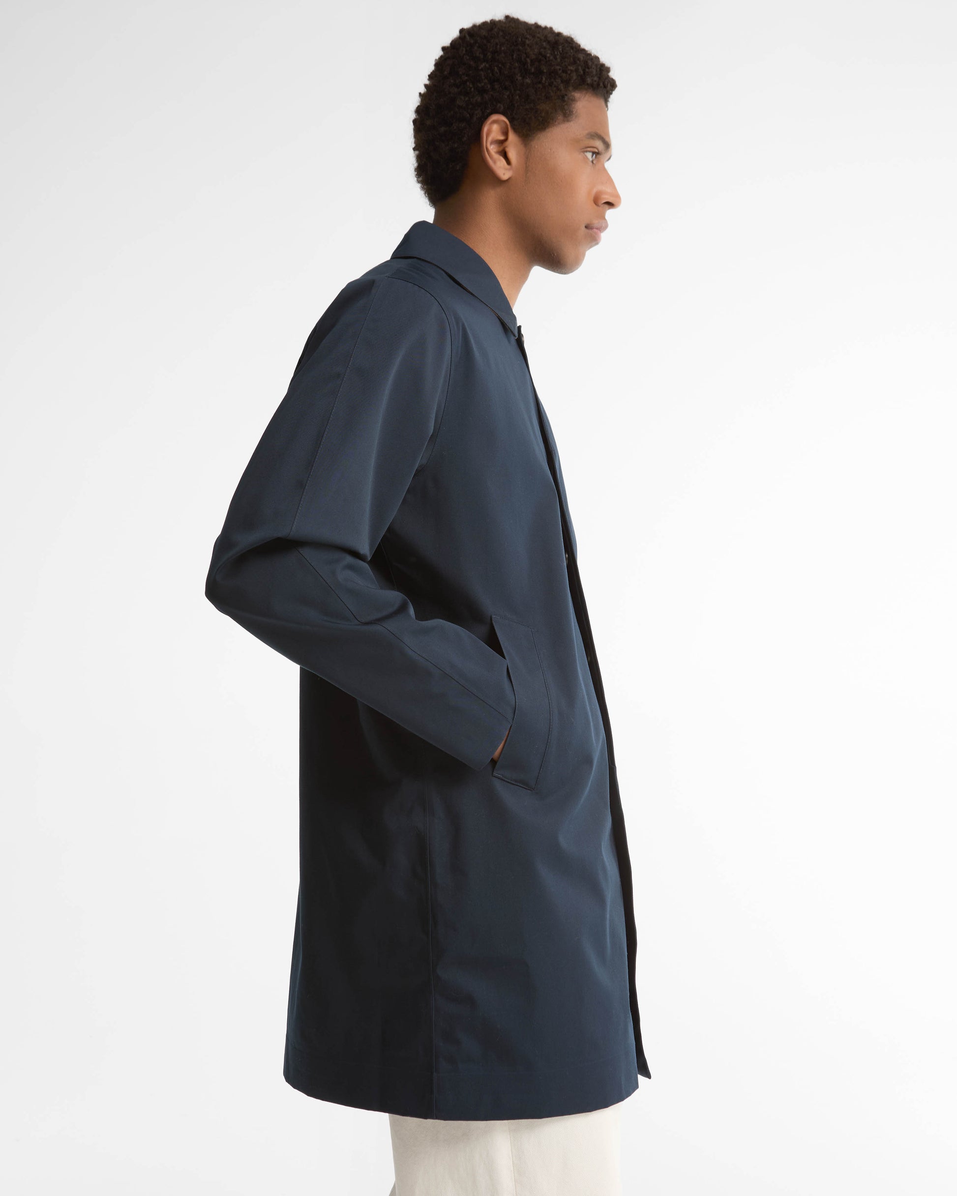 Barbour Lorden Mens Showerproof Mac - Navy | CHO | Designer Mens Coats & Jackets