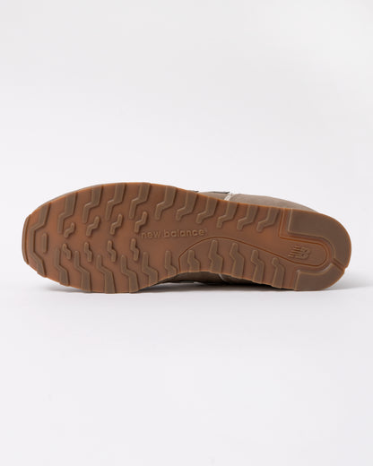 sole of New Balance 373 Mens Trainers in Timber Wolf
