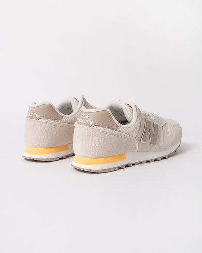 back of New Balance 373 Womens Trainers in Linen