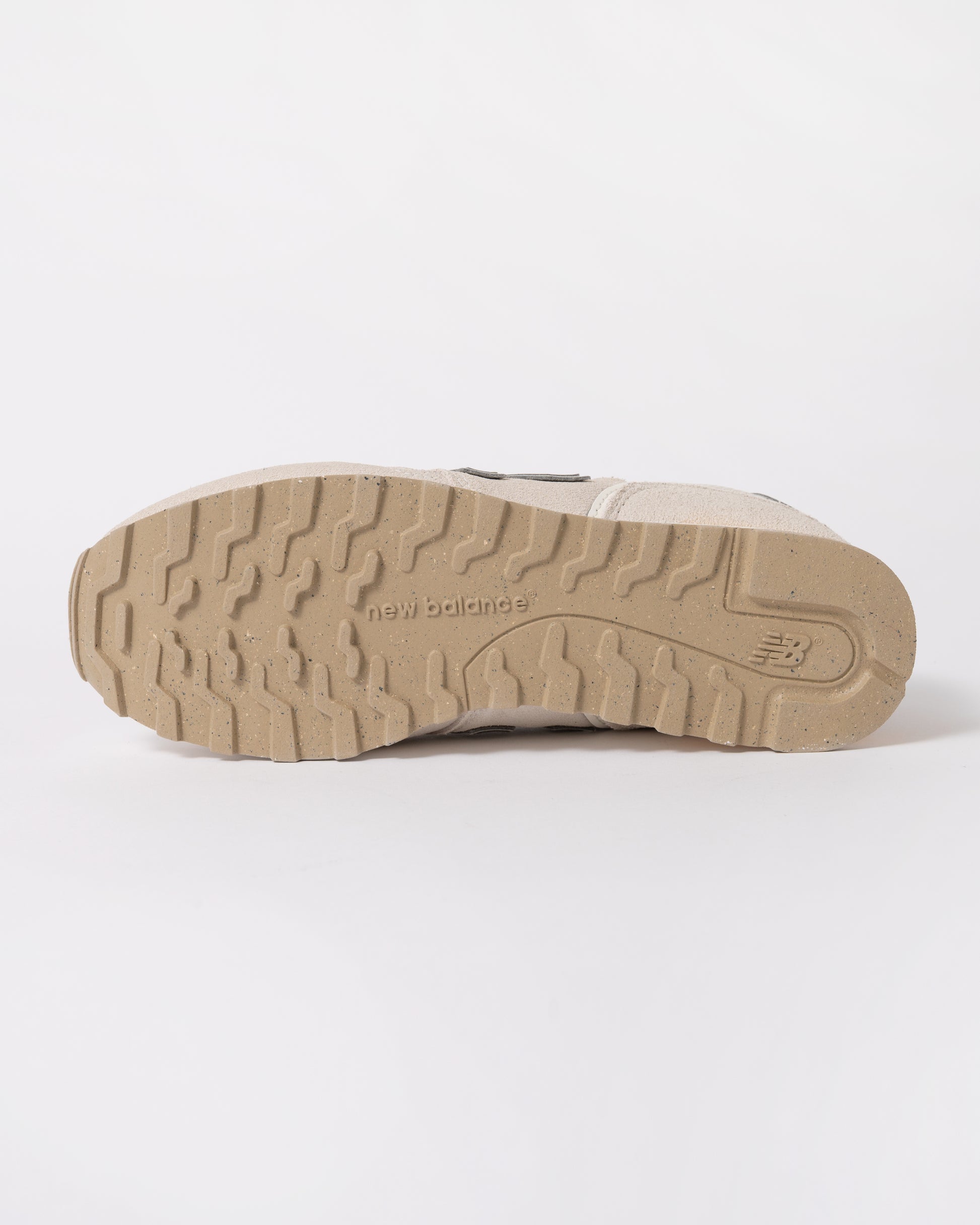 sole of New Balance 373 Womens Trainers in Linen