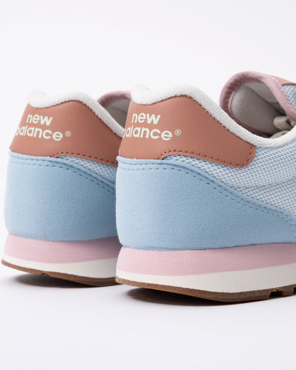 New Balance W500 Womens Trainers - Light Chrome Blue