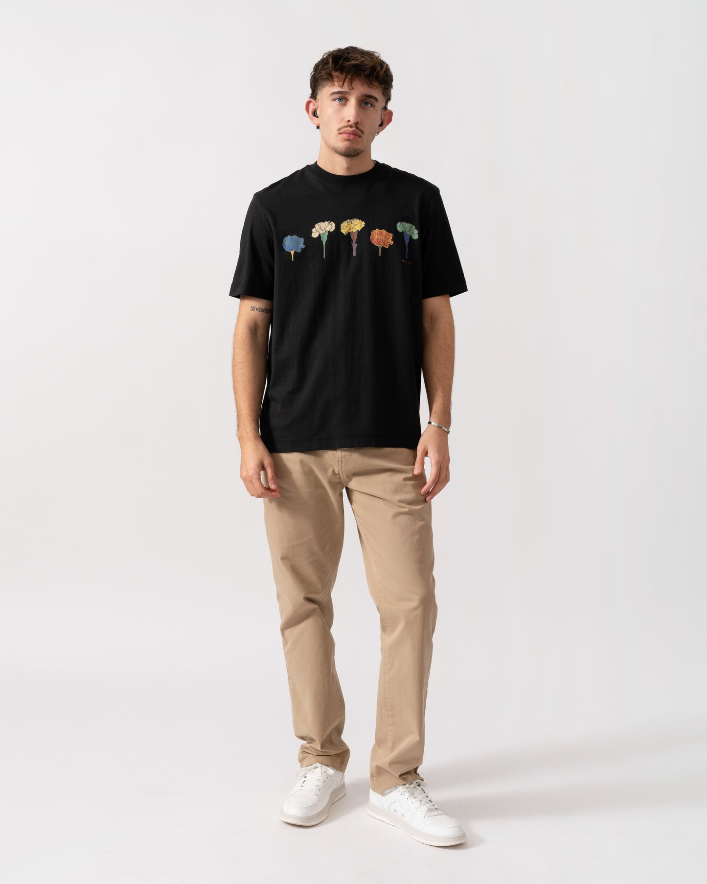 Full length of a Model wearing a PS Paul Smith Mens Casual Fit Carnation Line T-Shirt in Black