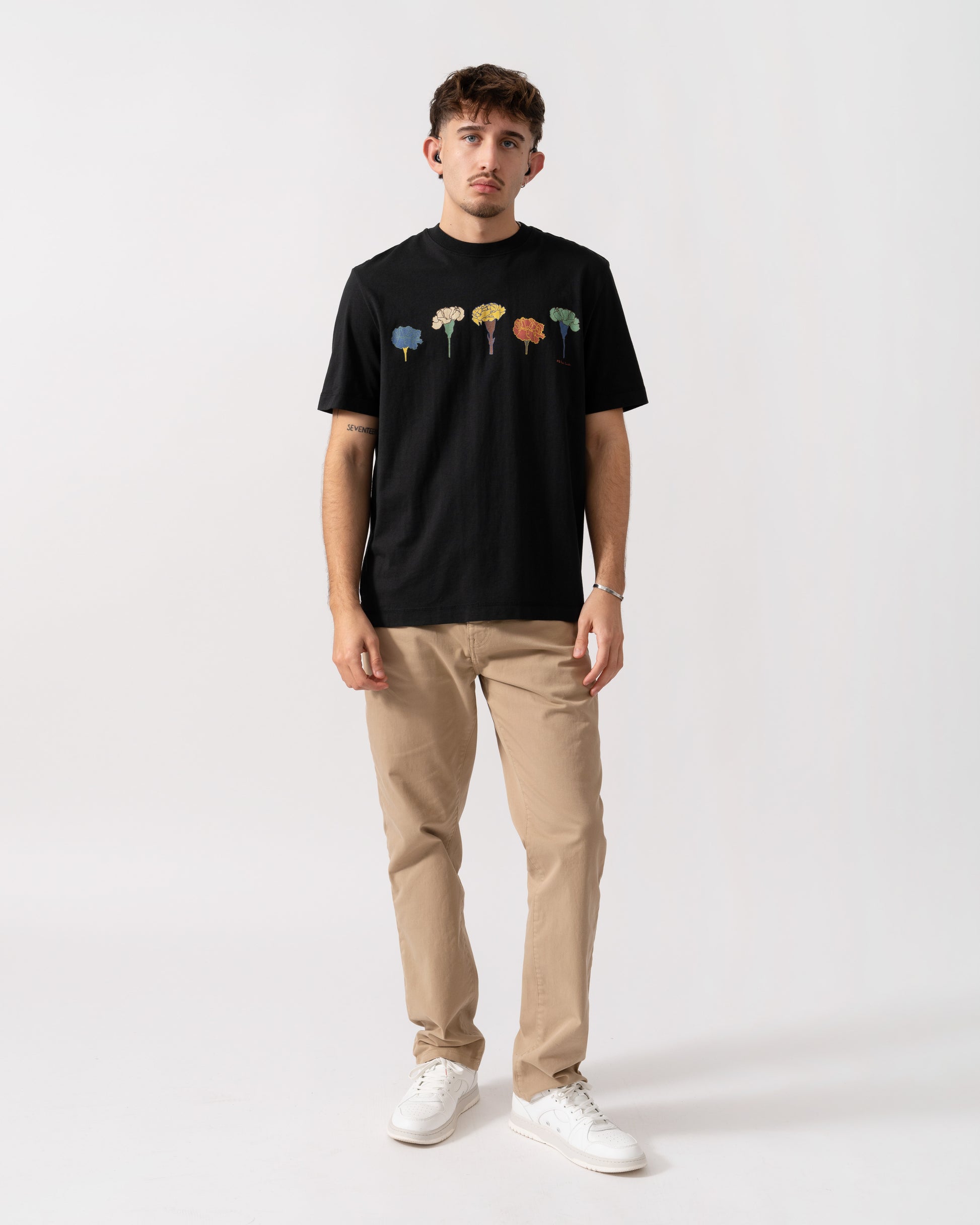 Full length of a Model wearing a PS Paul Smith Mens Casual Fit Carnation Line T-Shirt in Black