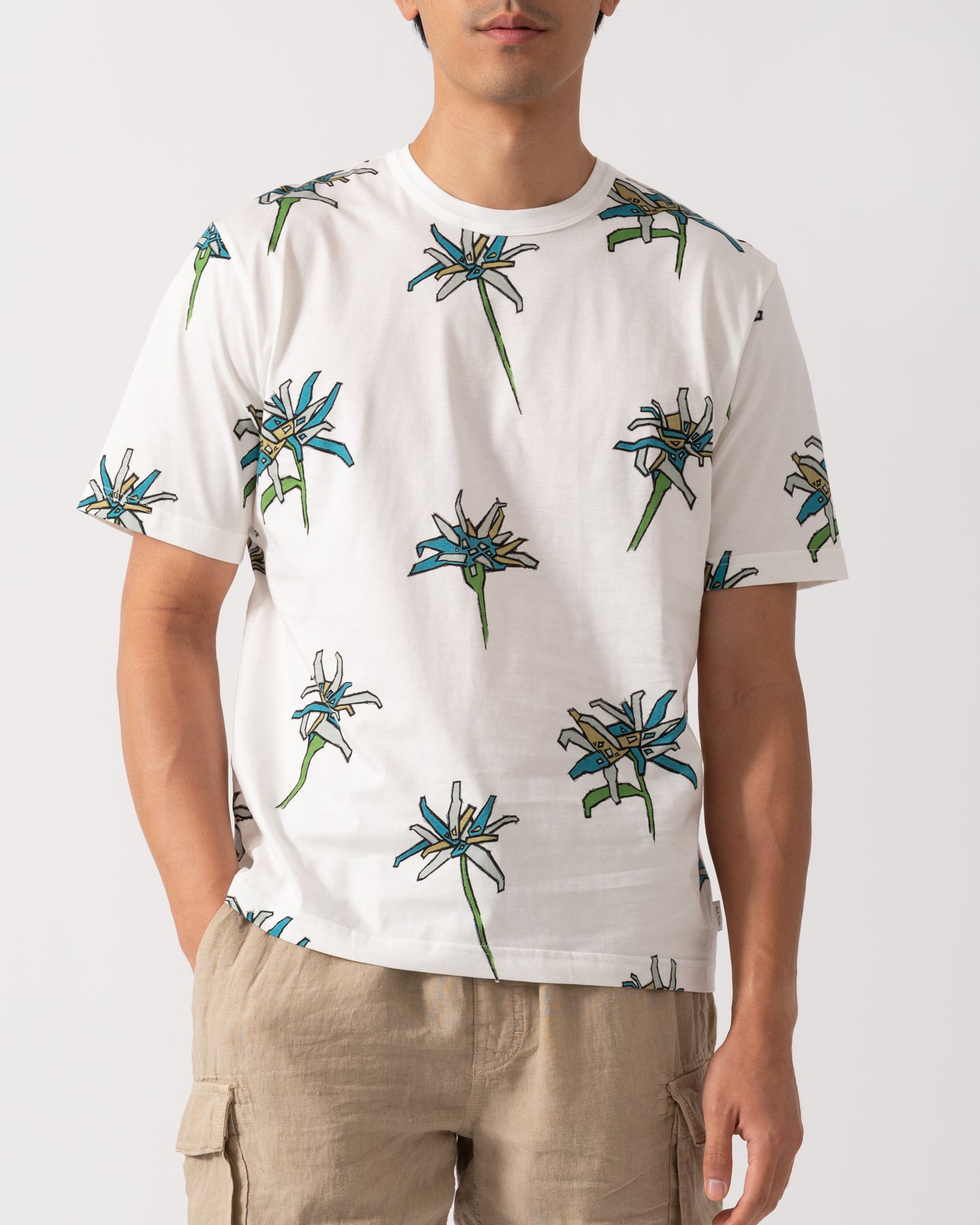 PS Paul Smith Mens Casual Fit Flower T-Shirt - 01 White