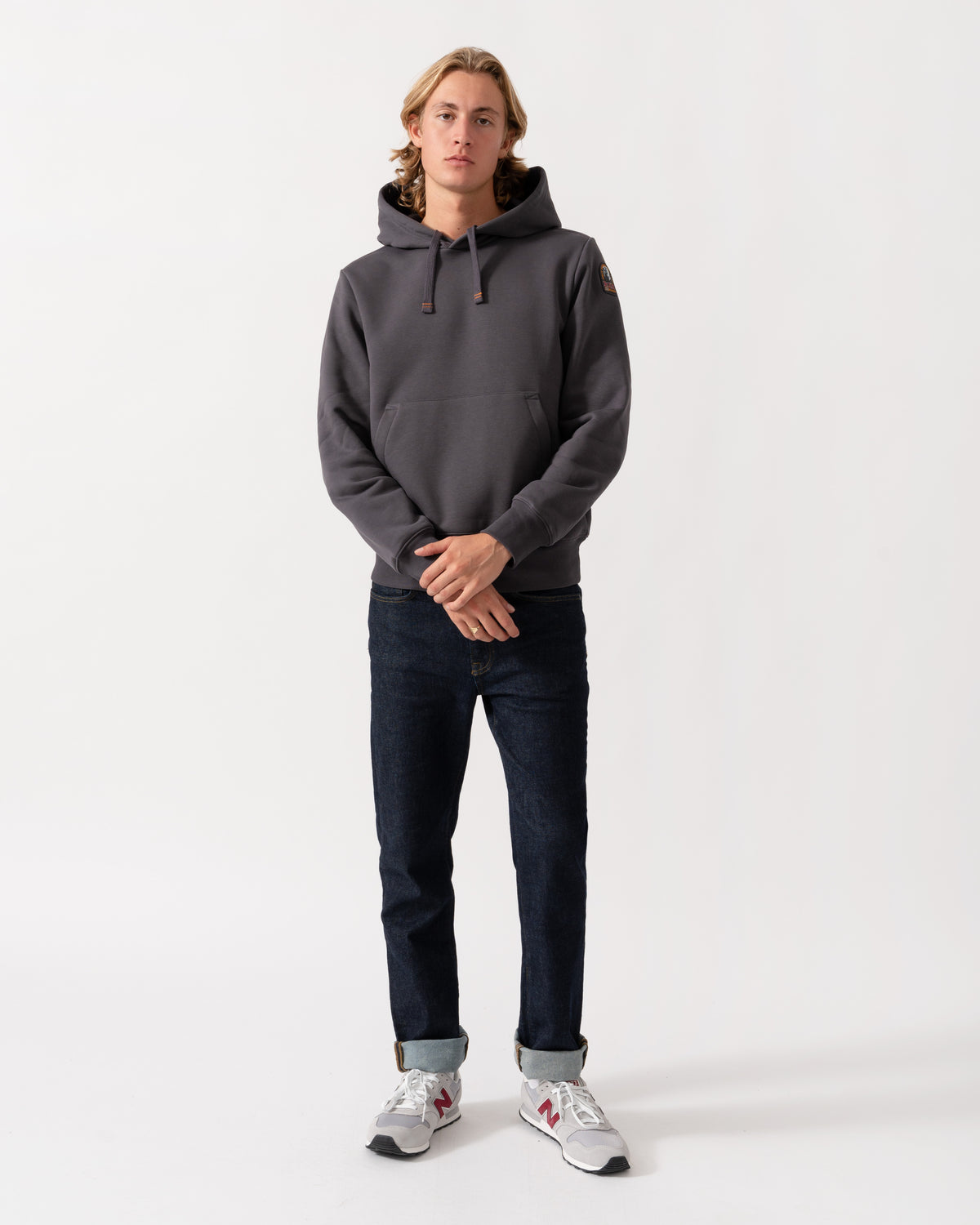 Man wearing the Parajumpers Everest Mens Hoodie - Phantom 736