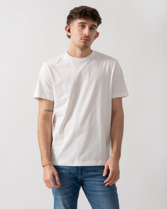 studio shot of a model wearing s Parajumpers Shispare Mens T-Shirt in White 501