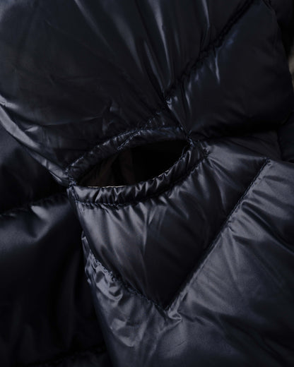 Air hole in the armpit of the Parajumpers Pharrell Mens Hooded Down Bomber Jacket - Blue Navy 316