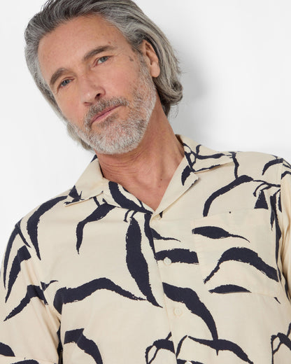 Oliver Sweeney Ravenshead Mens Leaf Print Short Sleeved Shirt - Ecru