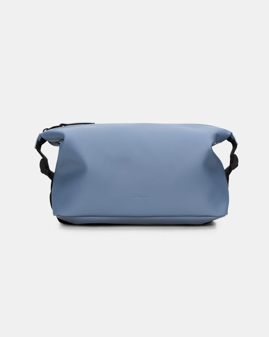 Rains Hilo Wash Bag in 172 Blue Dusk