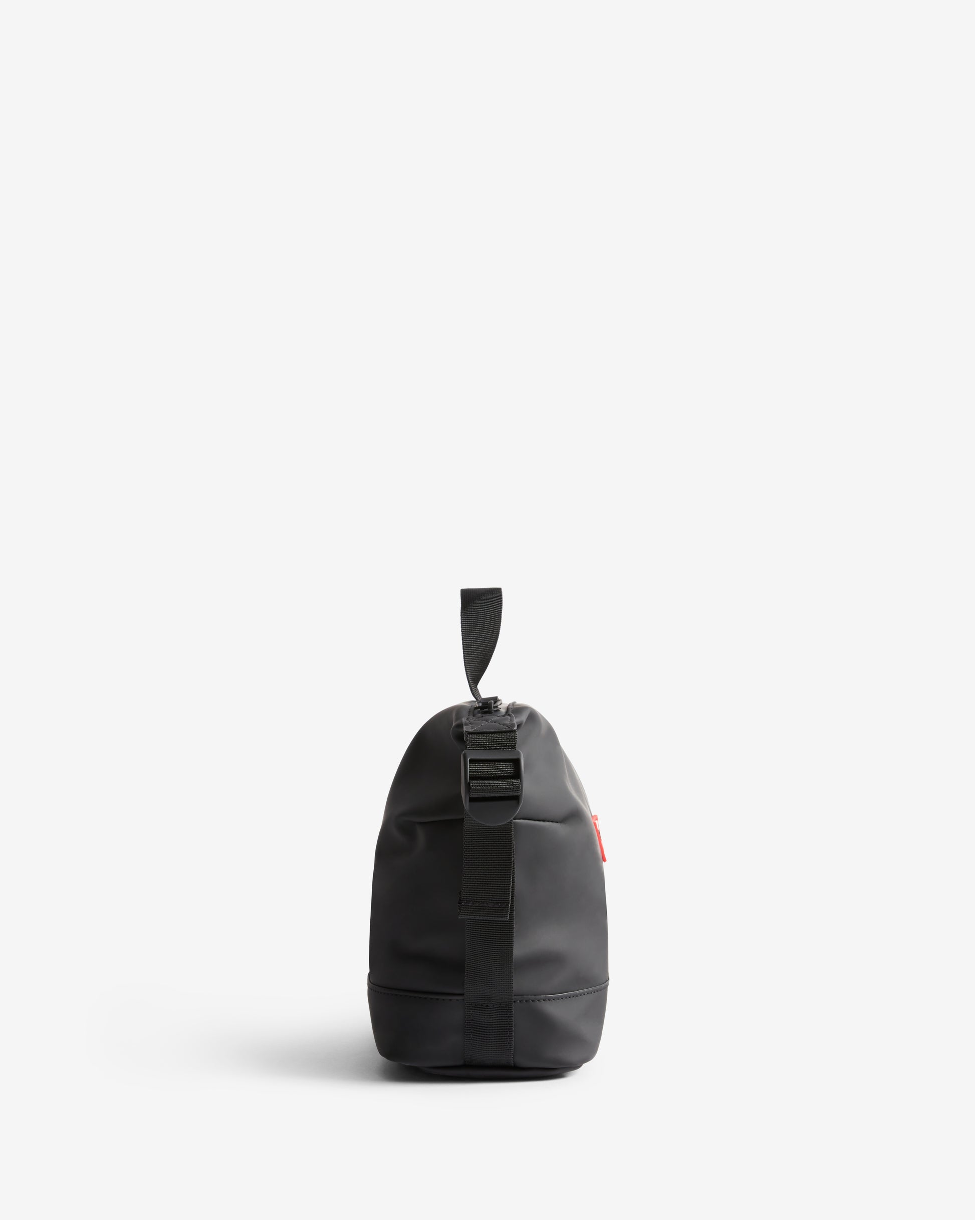 Hunter Downpour Travel Bag - Black | CHO | Designer Unisex Bags