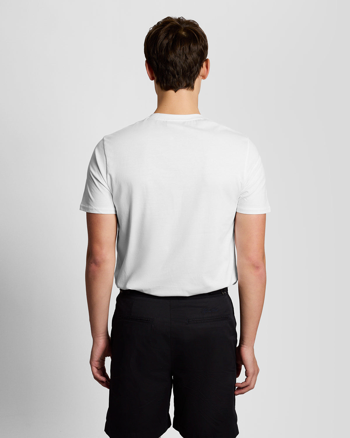 Lyle & Scott Superfine Mens Graphic T - Shirt - 626 White | CHO | Designer Mens Graphic T - Shirts