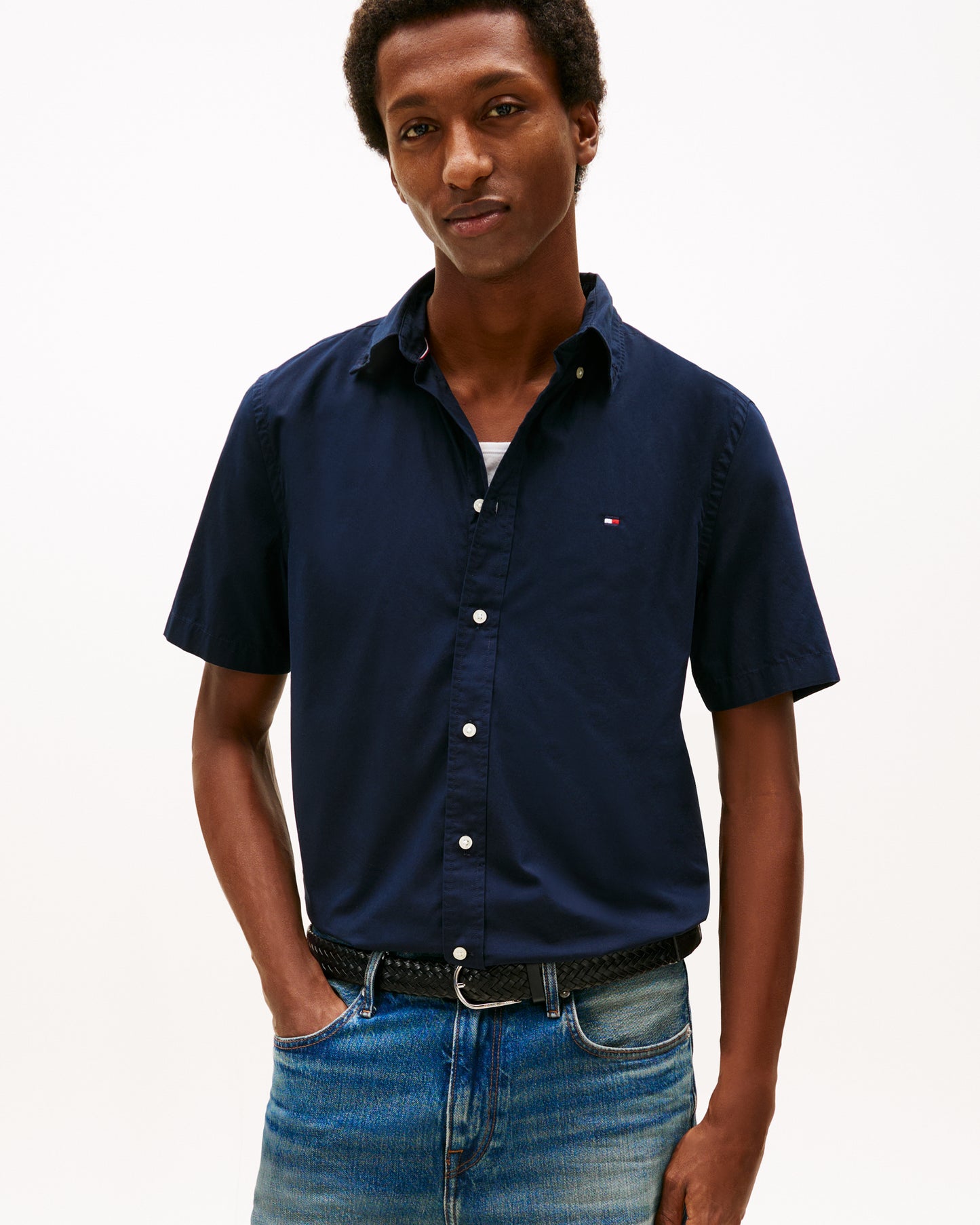 Tommy Hilfiger Core Flex Poplin Solid Mens Short Sleeve Shirt - Navy Blue