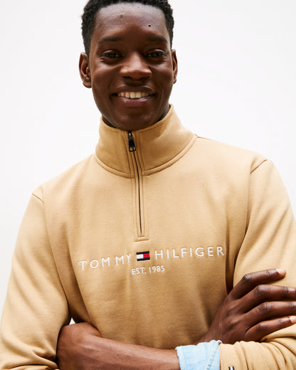 Tommy Hilfiger Tommy Logo Mockneck Mens Sweatshirt - Timeless Camel