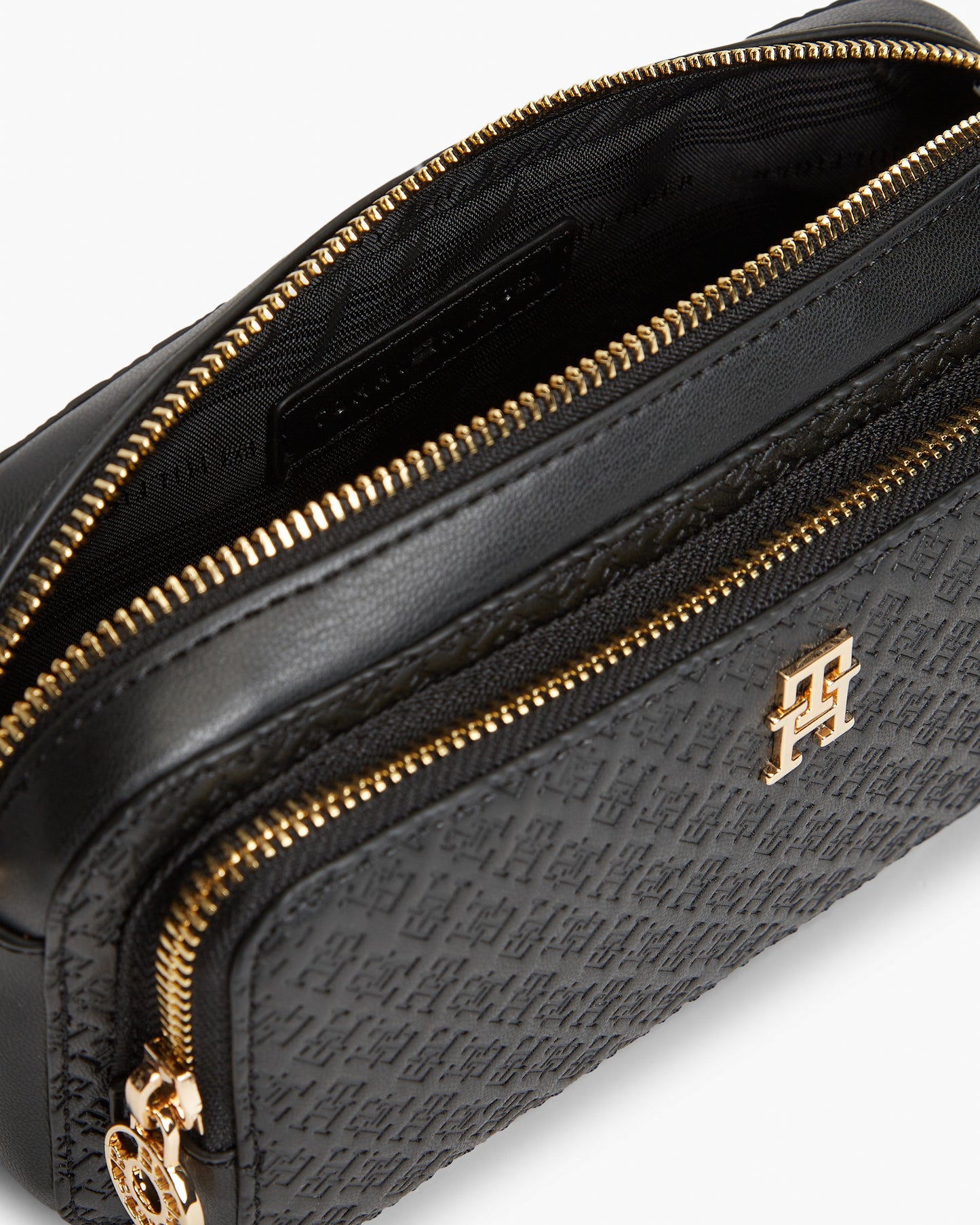 Tommy Hilfiger TH Daily Womens Camera Bag - Black | CHO | Designer Womens Shoulder Bags