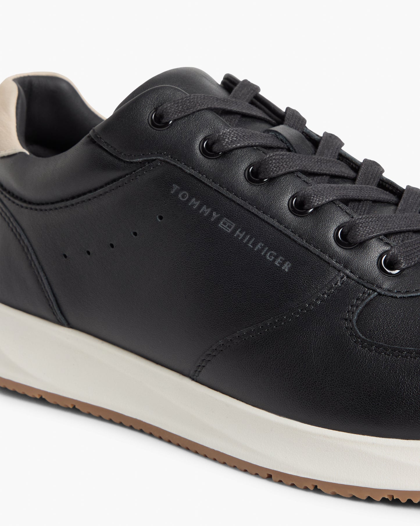 Tommy Hilfiger Newport Leather Mens Trainers - Black