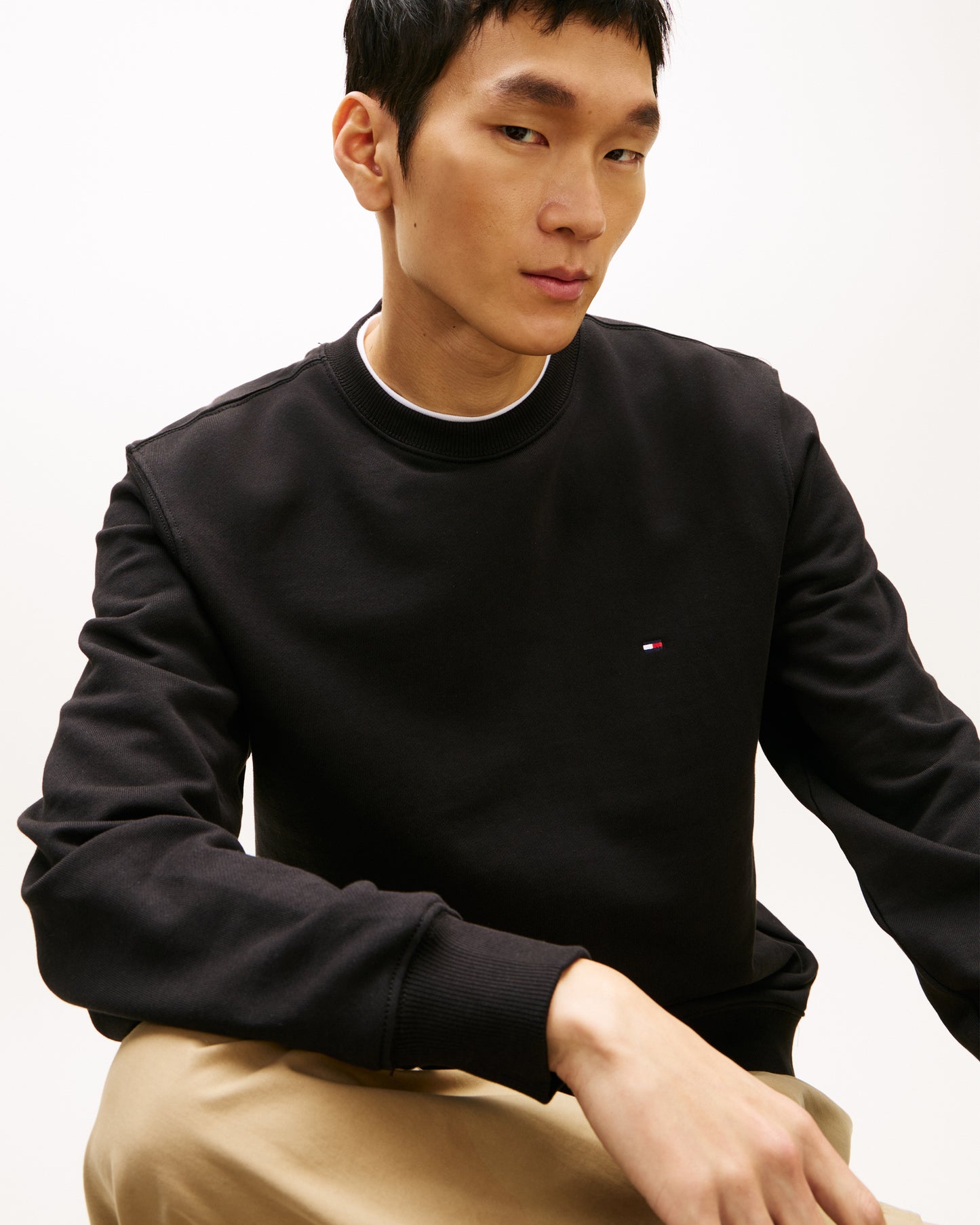 Tommy Hilfiger Essential Mens Terry Cotton Crew Neck - Black | CHO | Designer Mens Sweatshirts