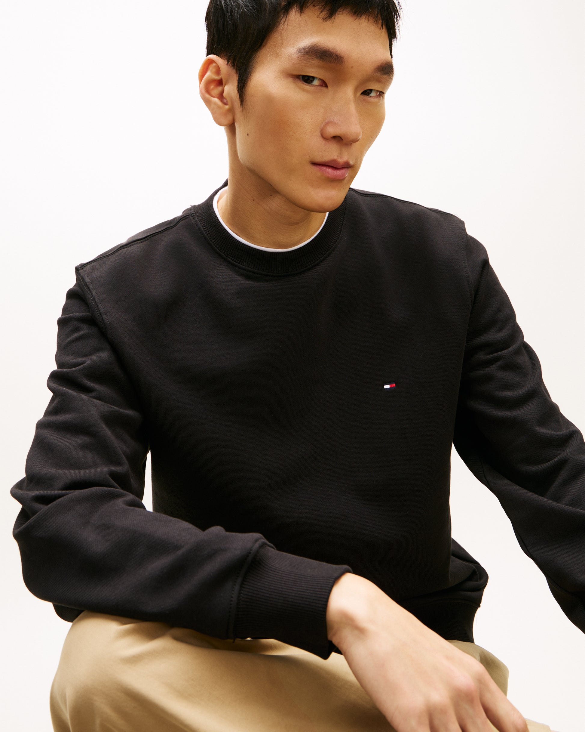 Tommy Hilfiger Essential Mens Terry Cotton Crew Neck - Black | CHO | Designer Mens Sweatshirts