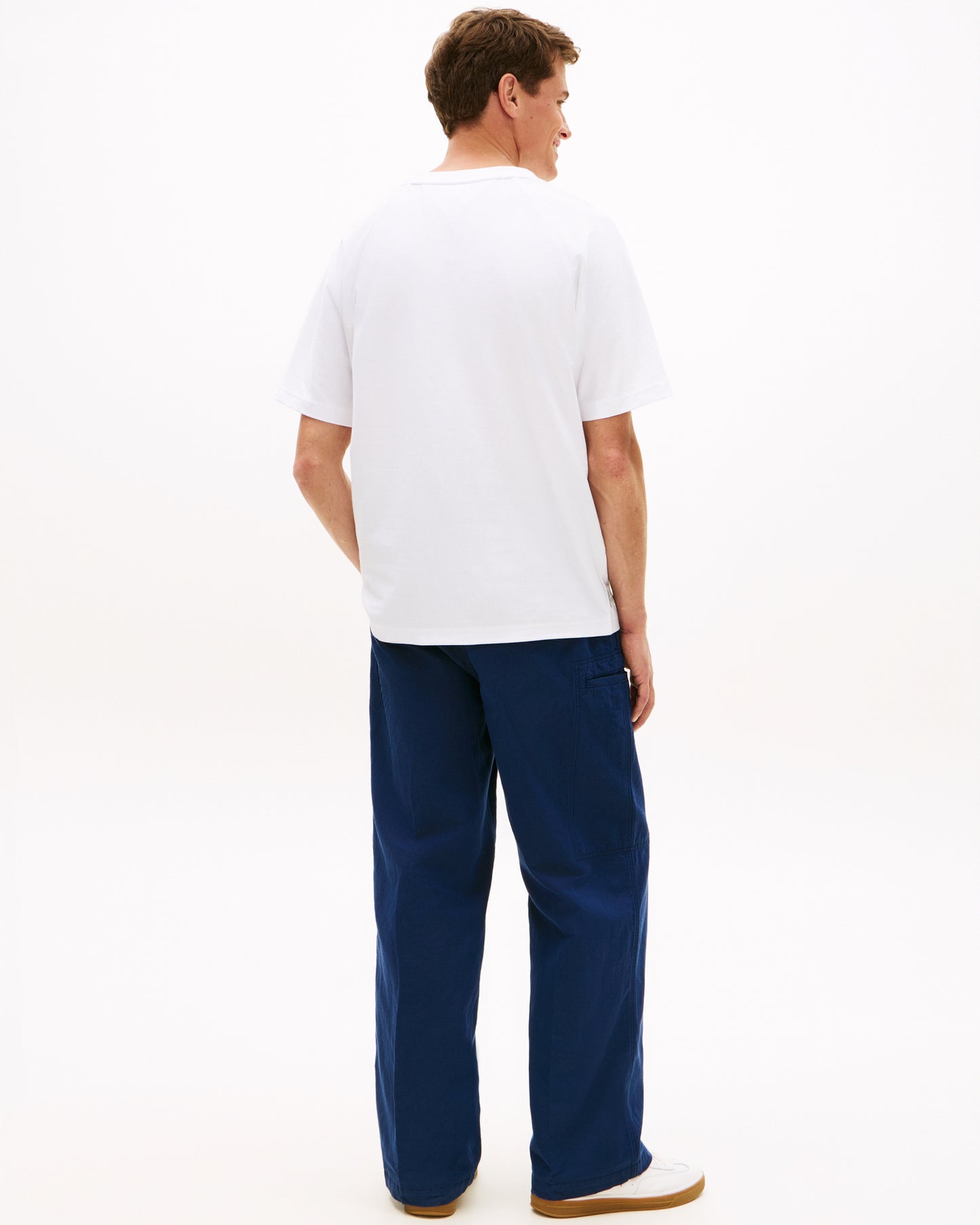 Tommy Hilfiger Tommy Flag Elevated Mens T-Shirt - White | CHO | Designer Mens Short Sleeve T-Shirts & Tops