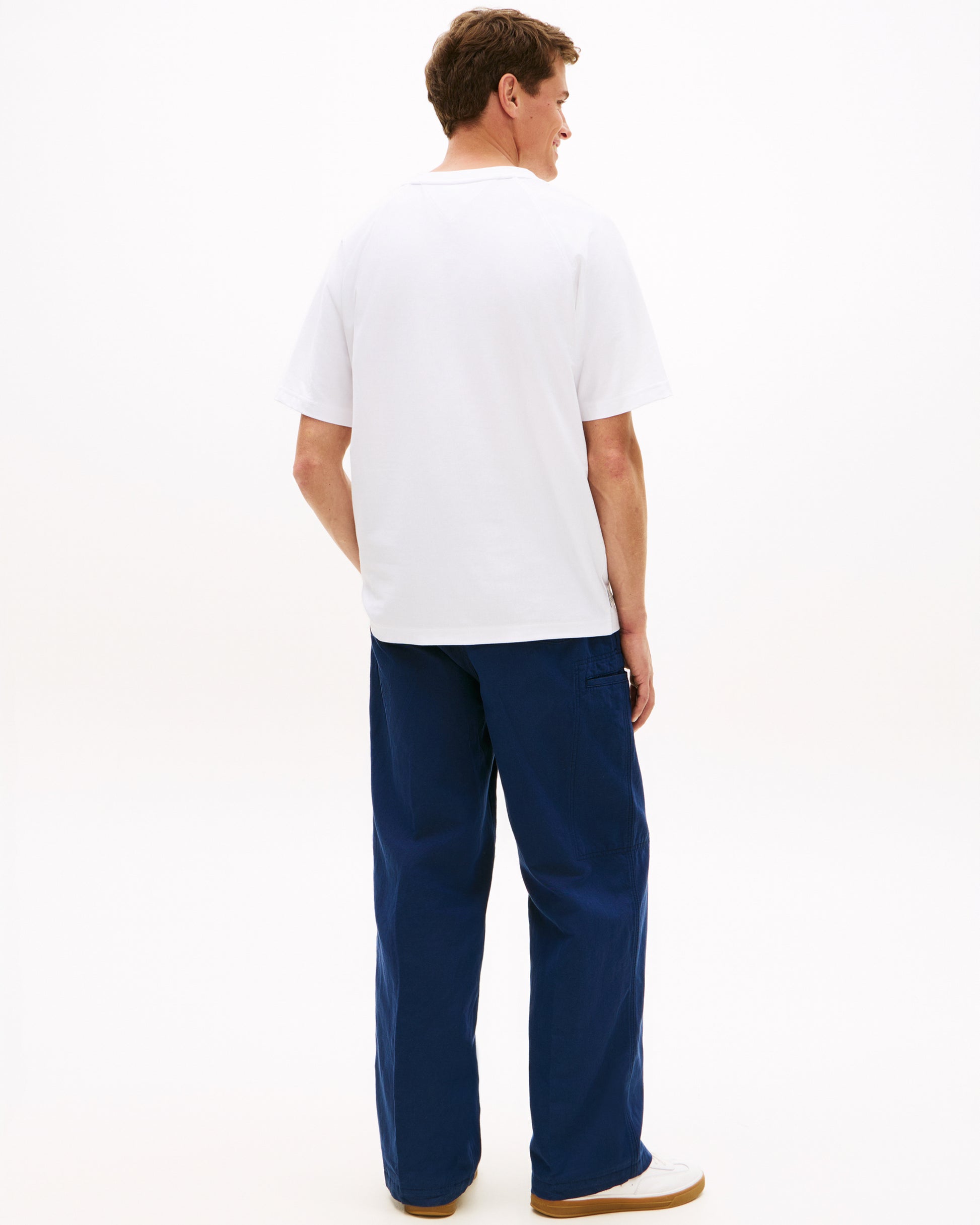 Tommy Hilfiger Tommy Flag Elevated Mens T-Shirt - White | CHO | Designer Mens Short Sleeve T-Shirts & Tops
