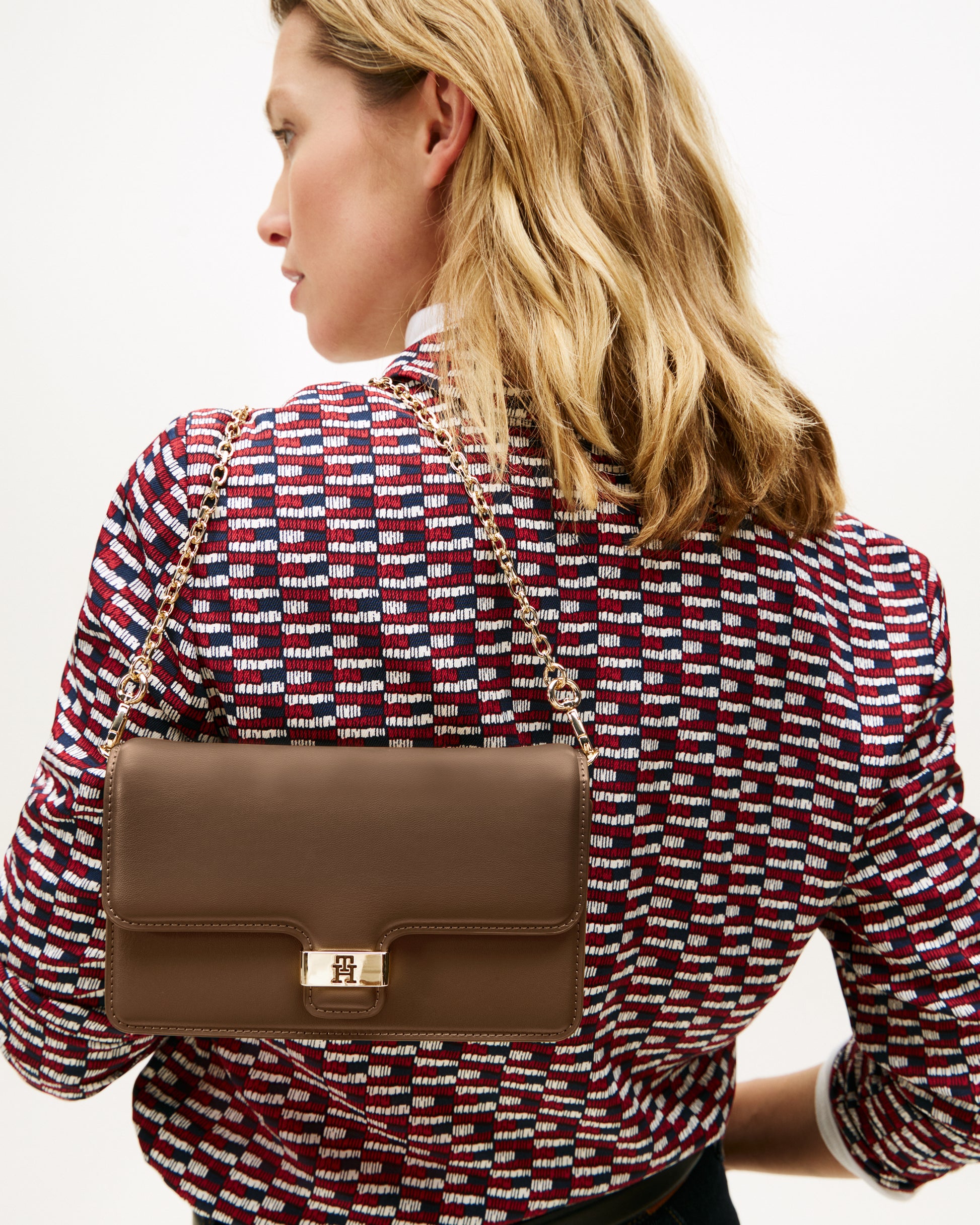 Tommy Hilfiger Heritage Womens Clutch - Nordic Taupe - CHO - Designer Womens Shoulder Bag