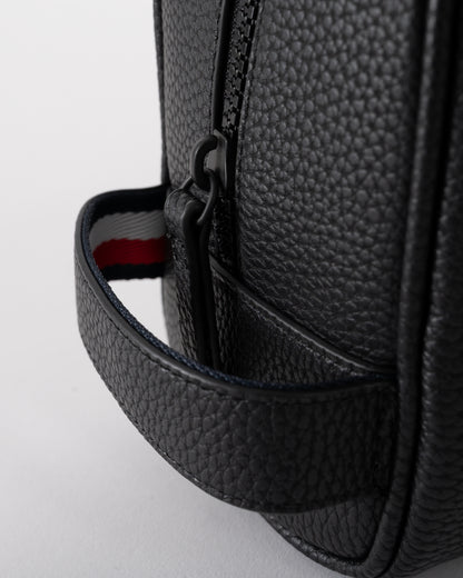 detail of Tommy Hilfiger Essential PU Mens Washbag in Black