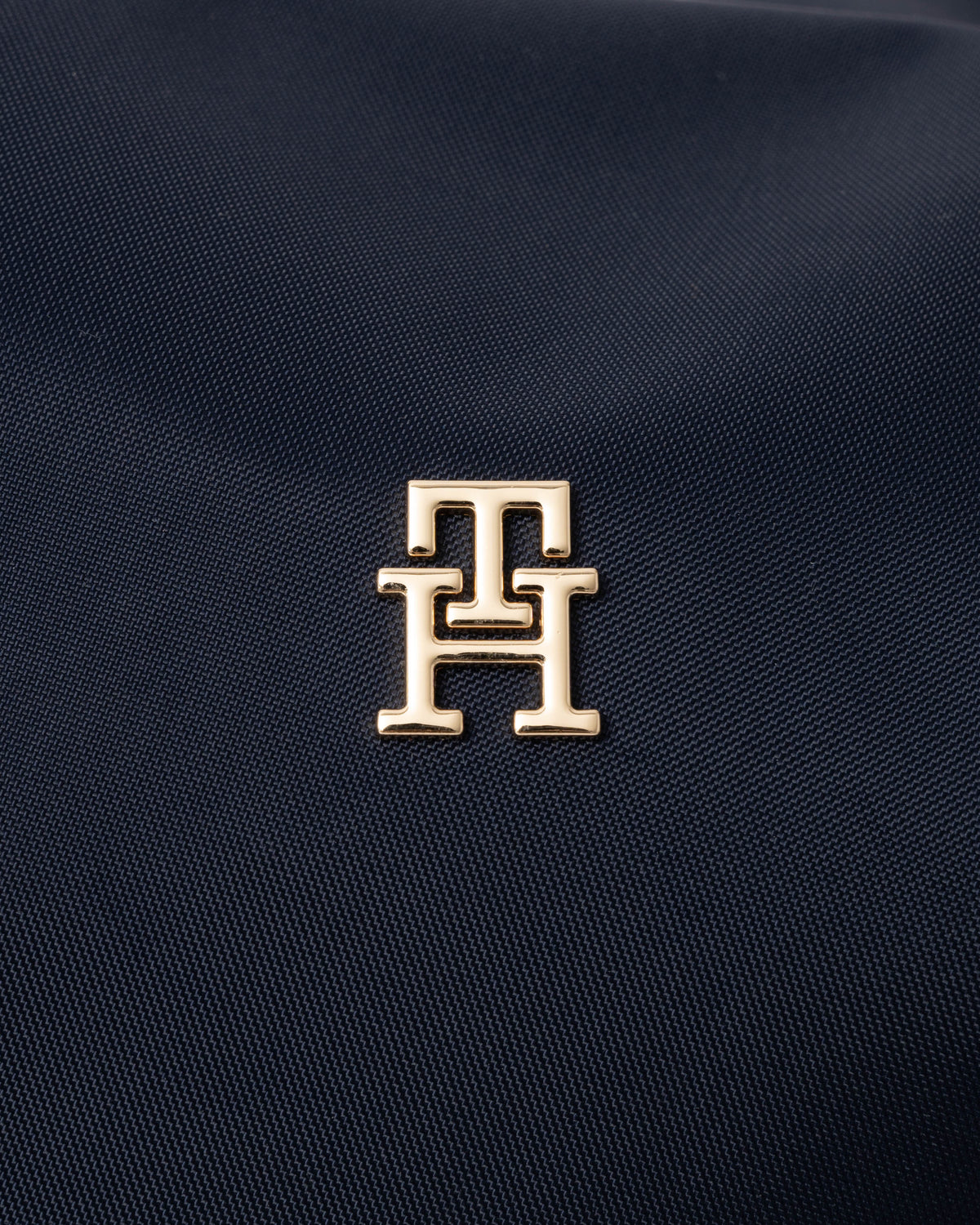 Logo on the Tommy Hilfiger's Popette Womens Tote Bag in Space Blue