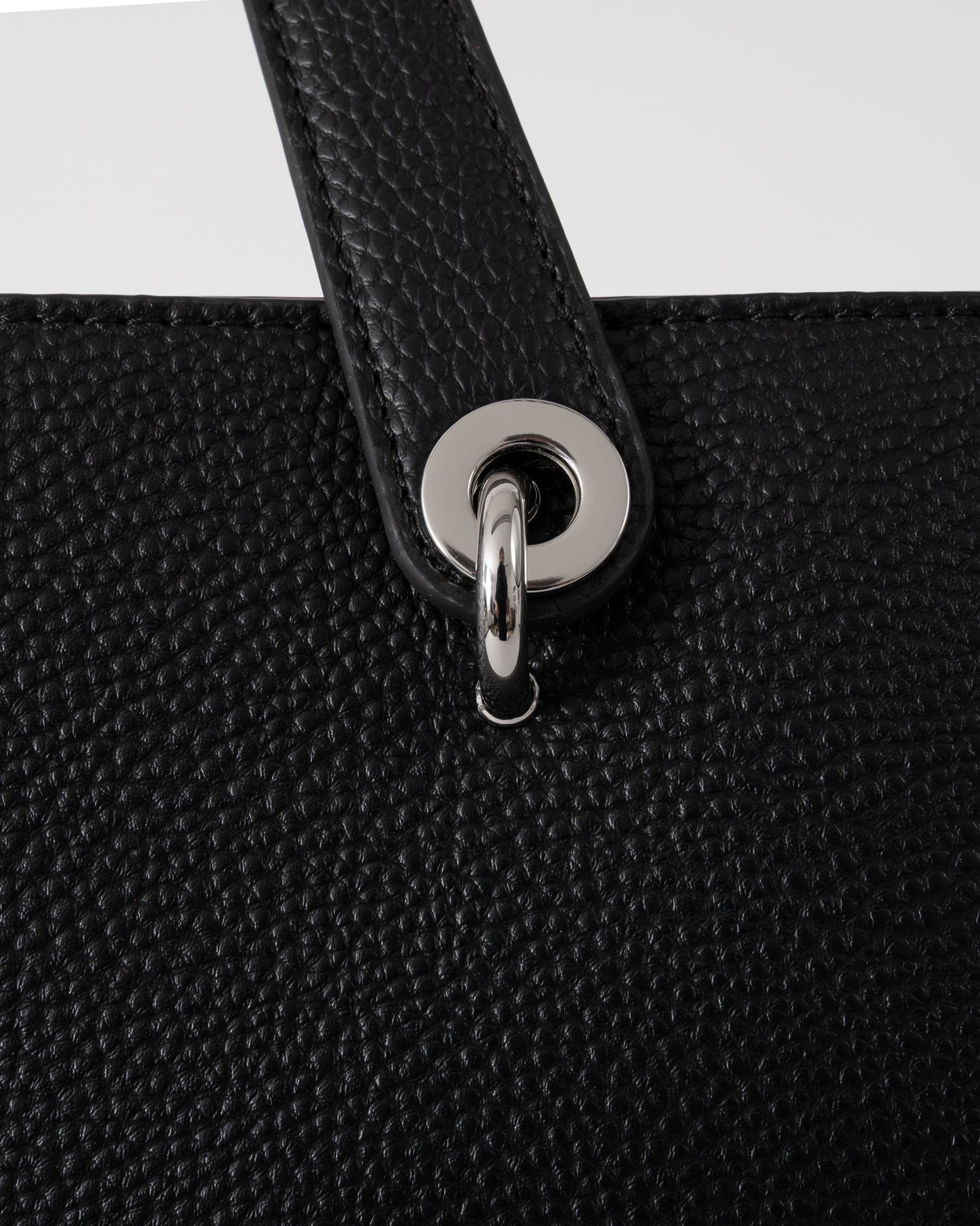 Tommy Hilfiger TH Emblem Womens Tote Bag - Black | CHO | Designer Womens Tote Bags