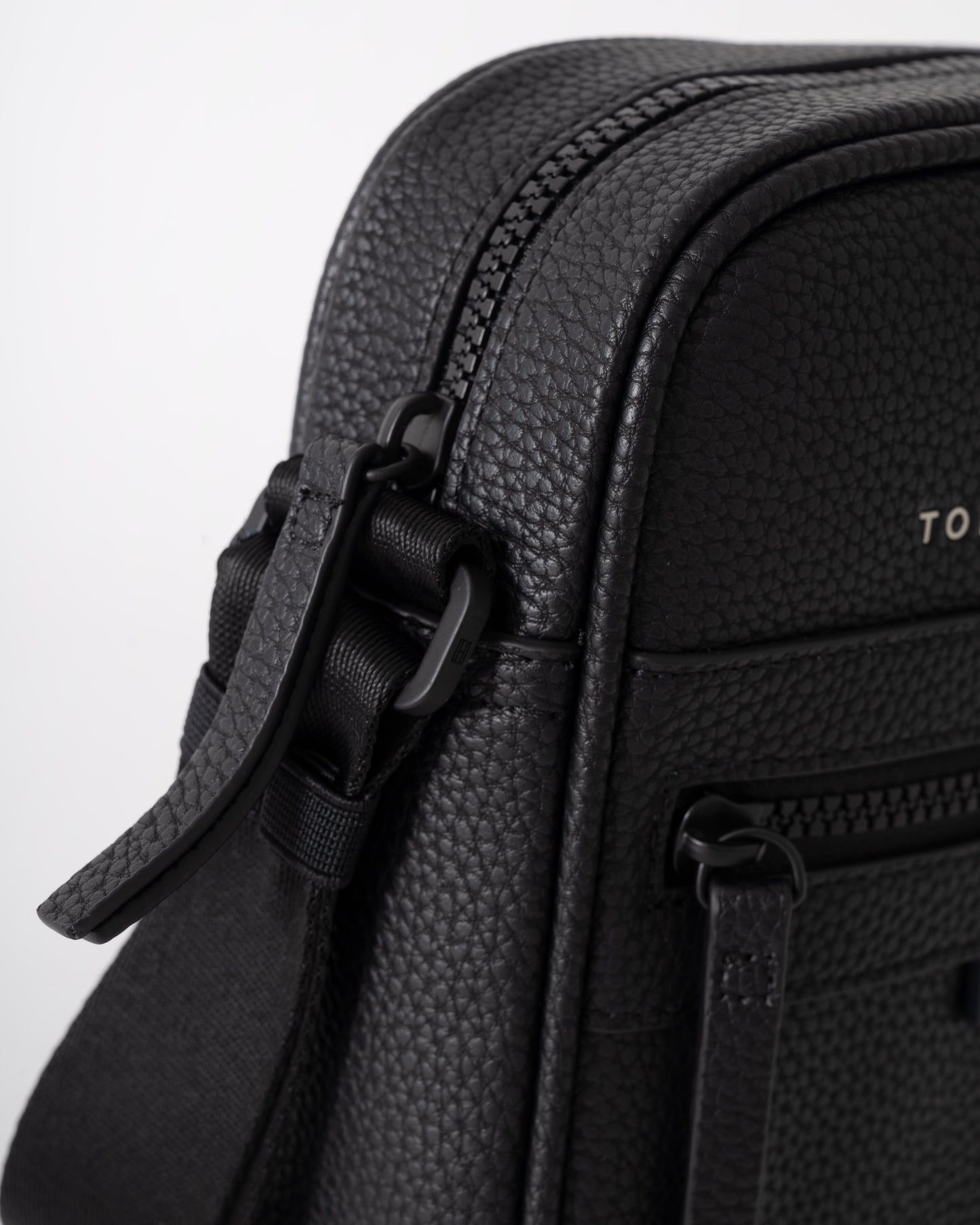Tommy Hilfiger Essential PU Mens Mini Reporter Bag - Black | CHO | Designer Mens Shoulder Bags