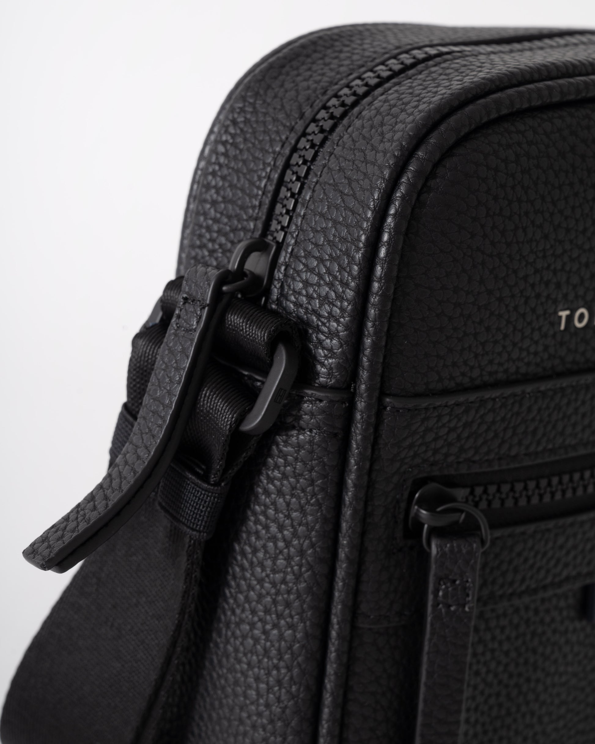 Tommy Hilfiger Essential PU Mens Mini Reporter Bag - Black | CHO | Designer Mens Shoulder Bags