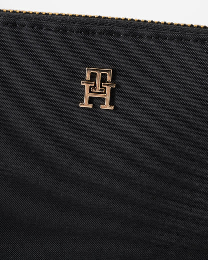 Tommy Hilfiger Popette Medium Nylon Womens Zip Bag - Black | CHO | Designer Womens Shoulder Bags