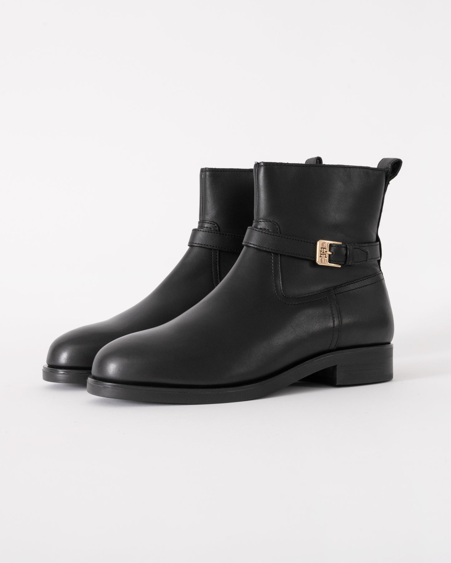 Tommy Hilfiger TH Buckle Womens Riding Leather Booties in Black