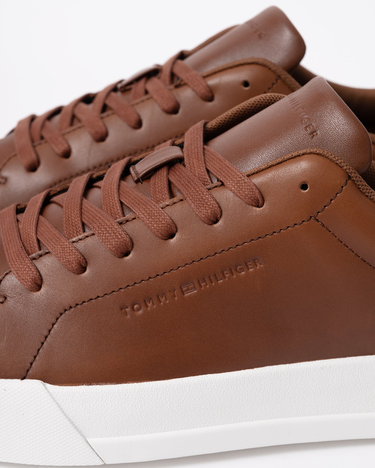Tommy Hilfiger TH Core Leather Mens Court Trainers - Winter Cognac