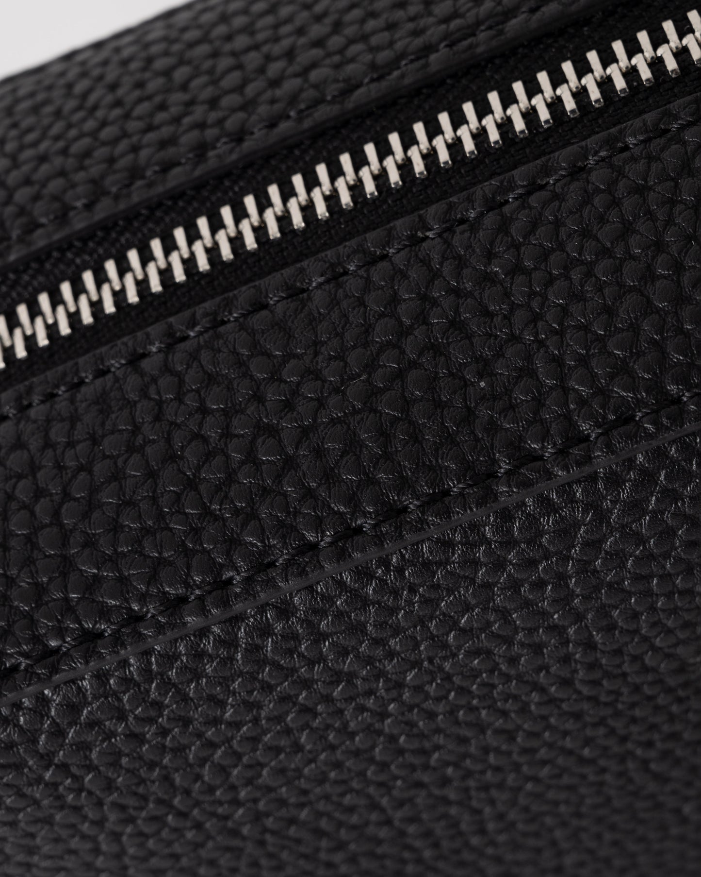 Tommy Hilfiger TH Emblem Womens Camera Bag - Black | CHO | Designer Womens Shoulder Bags