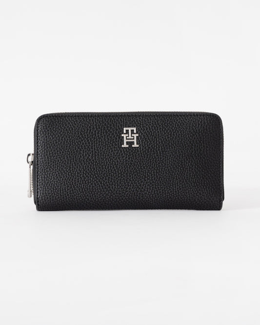 Tommy Hilfiger TH Emblem Womesn Large Zip Bag - Black | CHO | Designer Womens Shoulder Bags