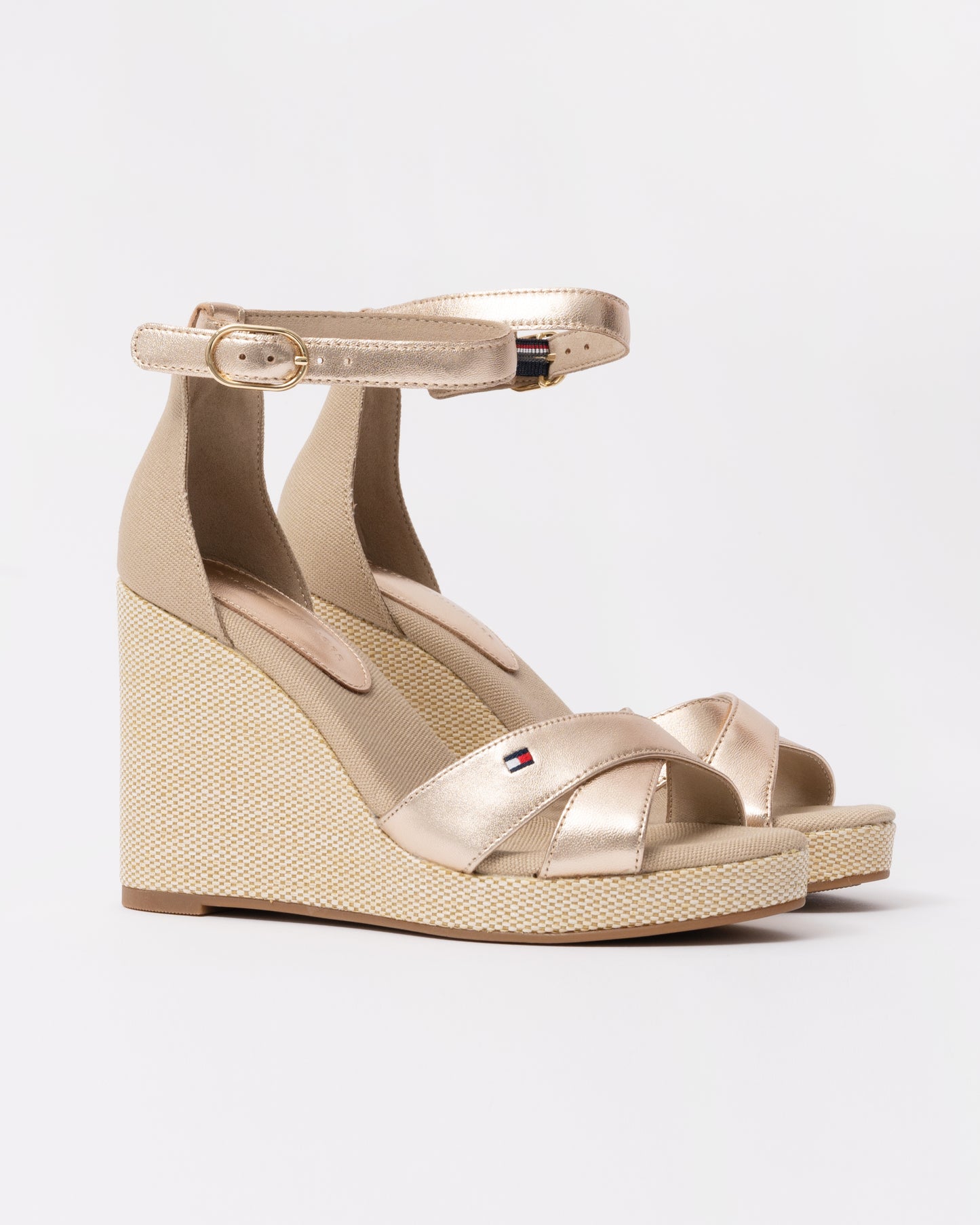 Tommy Hilfiger Womens Metallic Wedge Espadrille Sandals